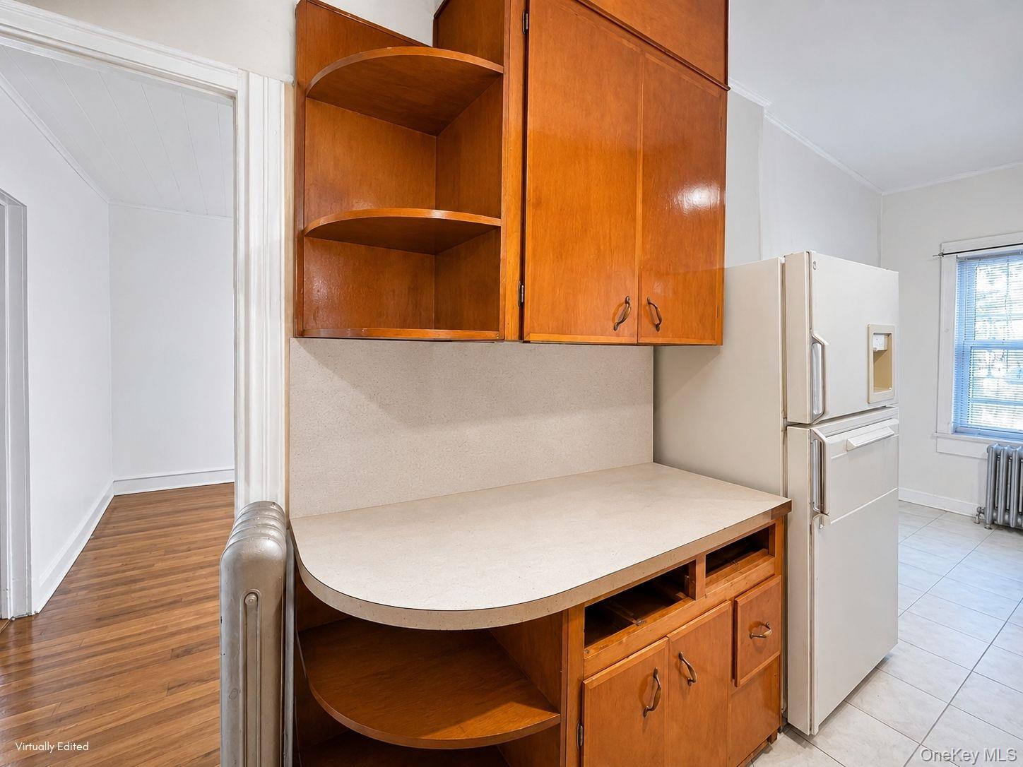 32-17 46 Street Property Photo 18