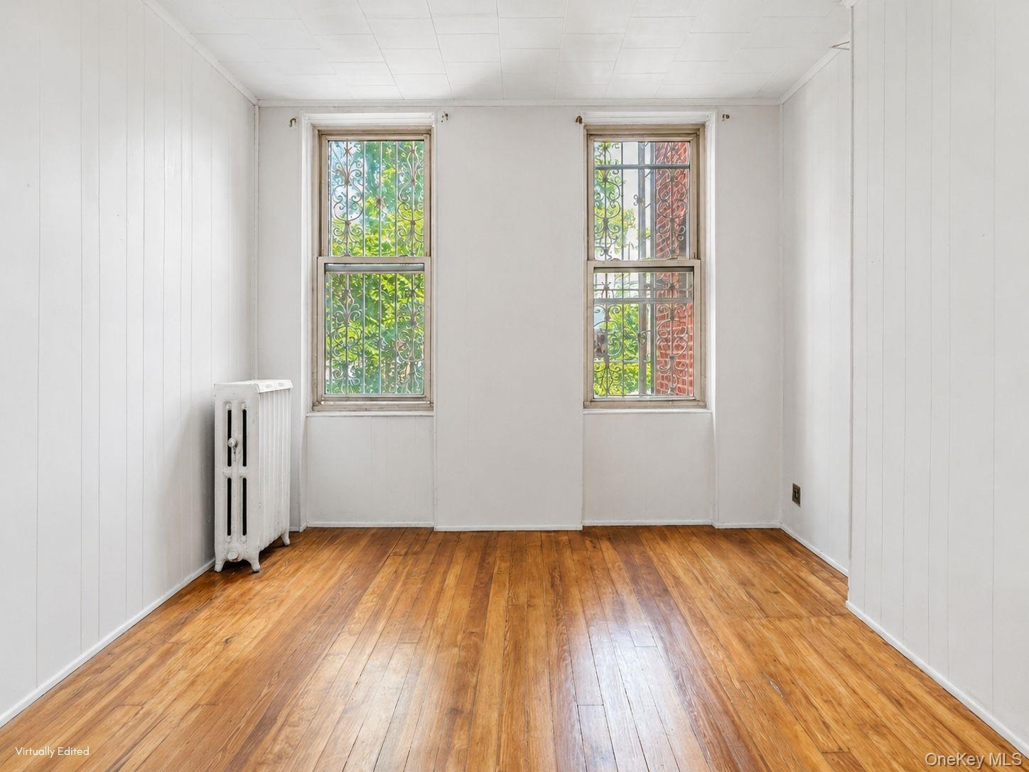 32-17 46 Street Property Photo 27