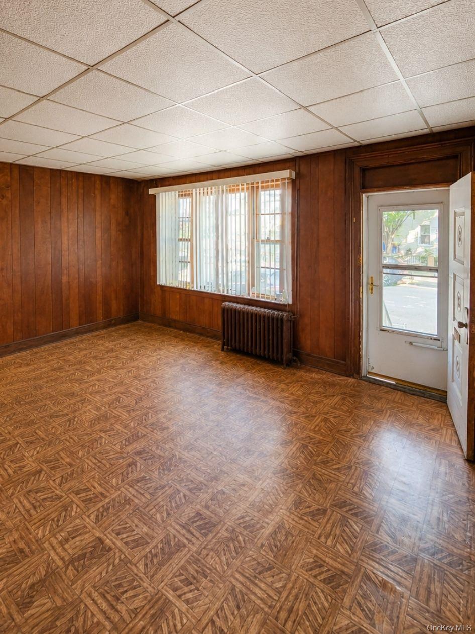 20-42 41st Street Property Photo 2