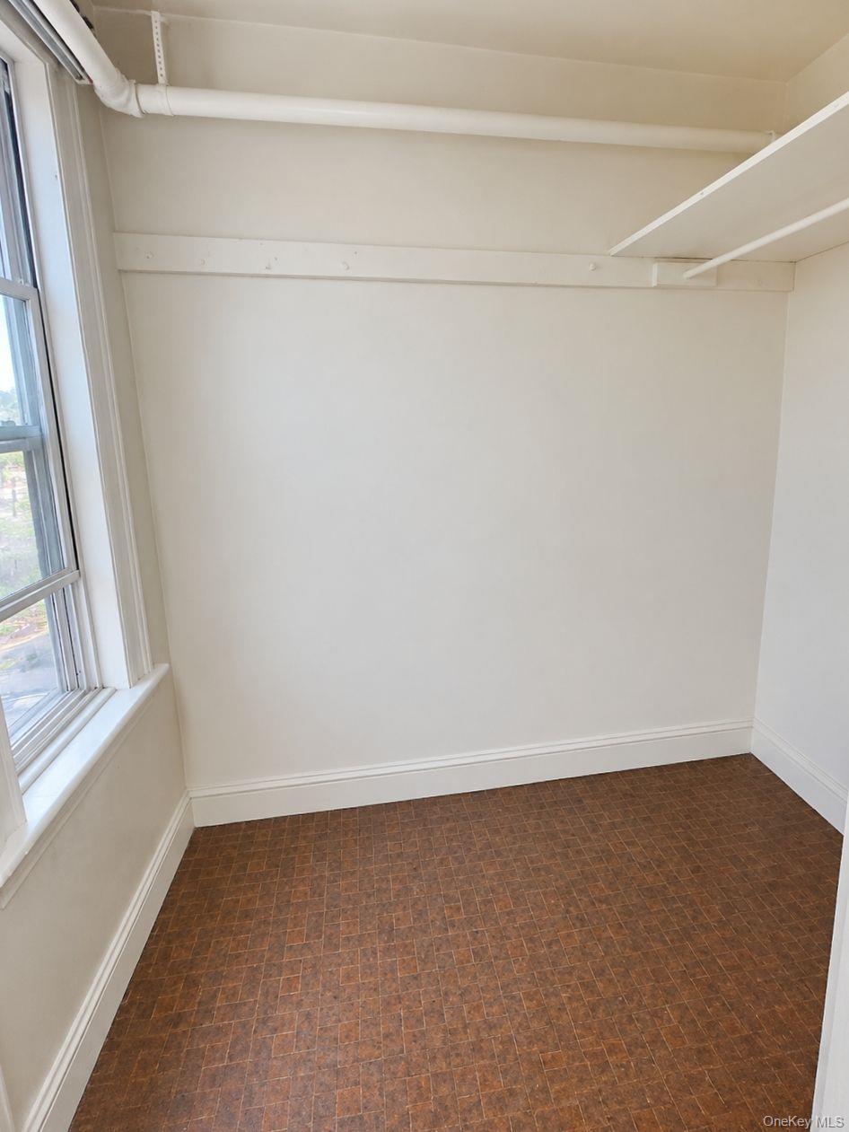 20-42 41st Street Property Photo 9