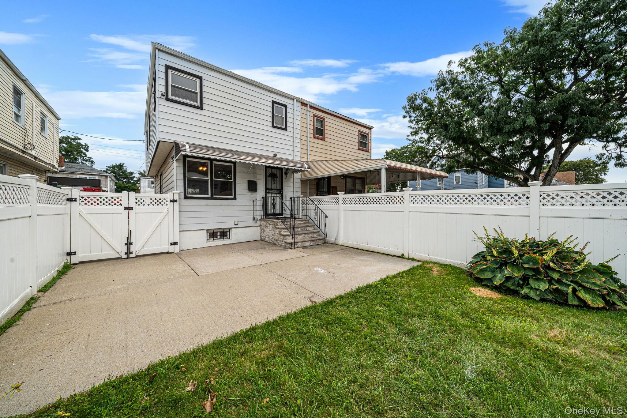 2444 Ericsson Street Property Photo 4