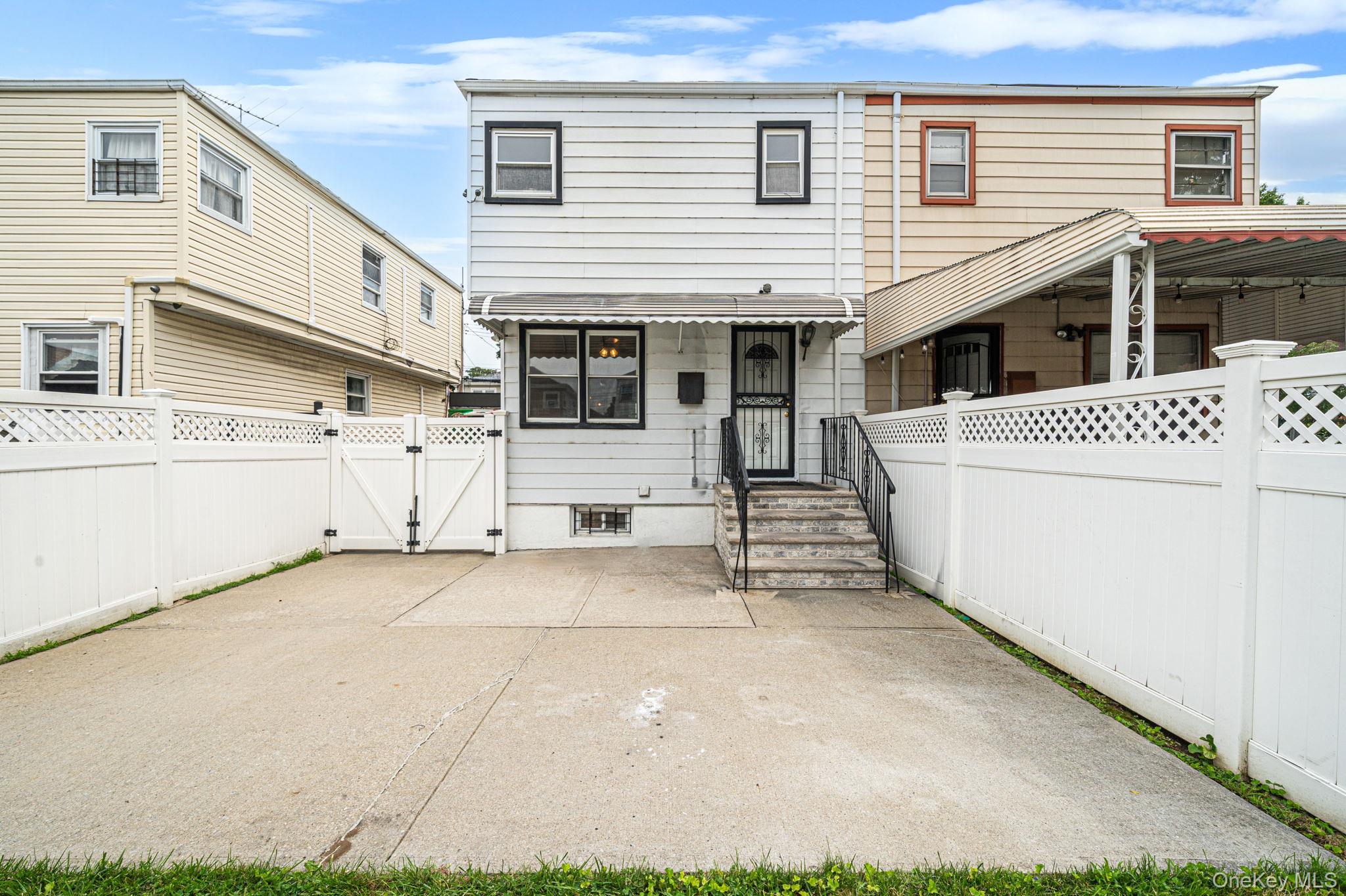 2444 Ericsson Street Property Photo 5