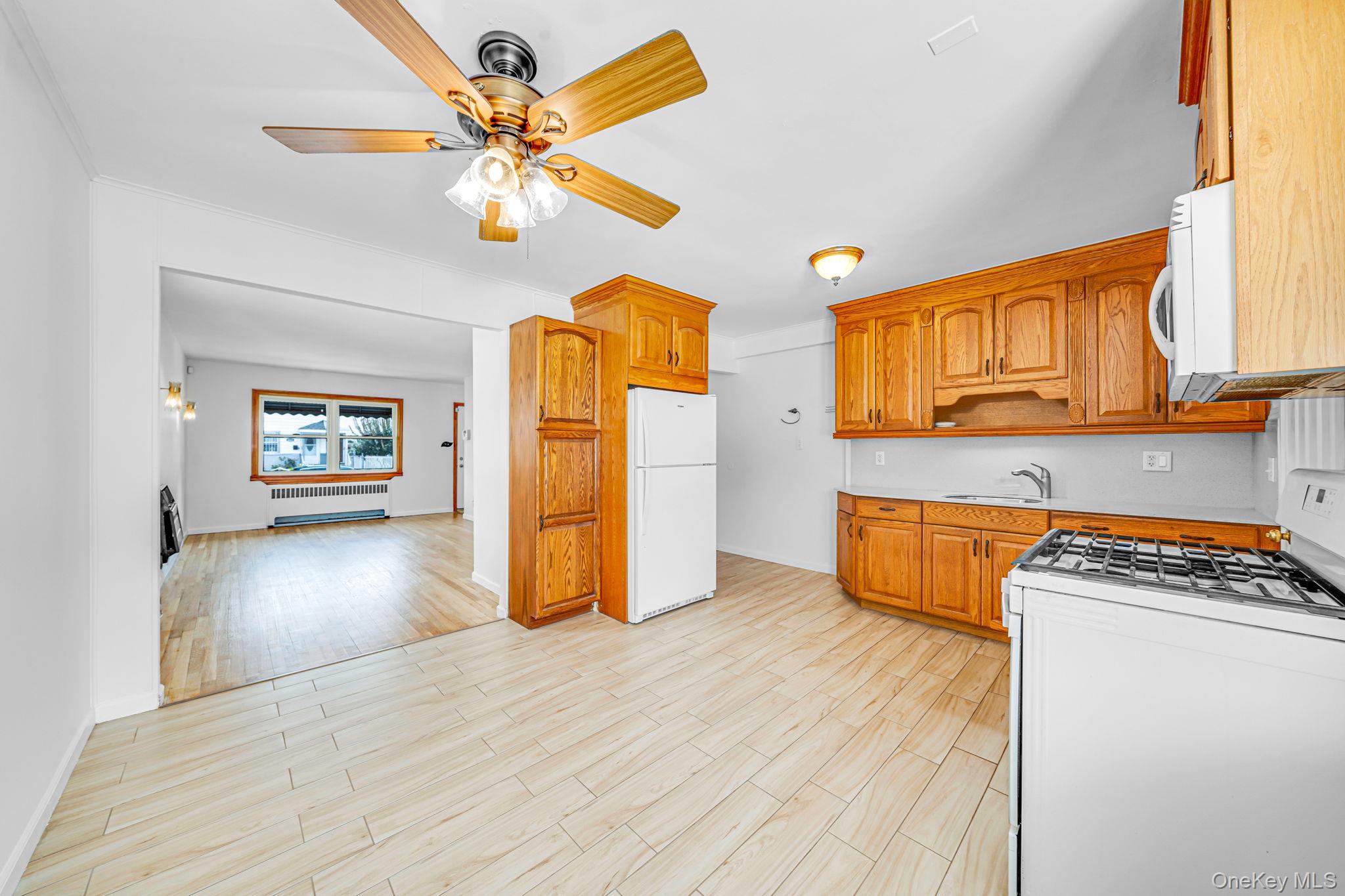 2444 Ericsson Street Property Photo 12