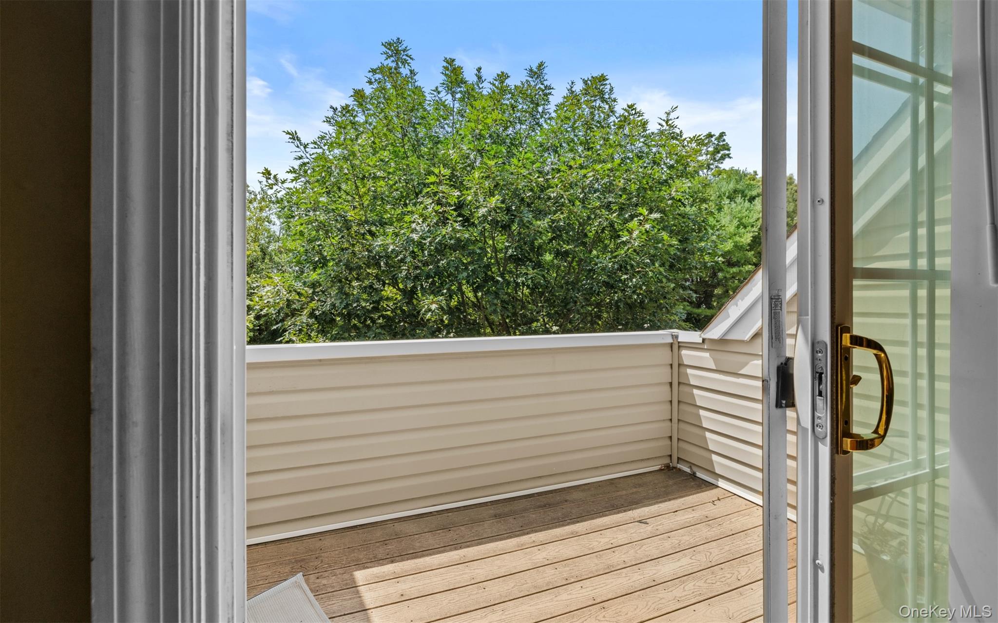 110 Joseph Lane Property Photo 7