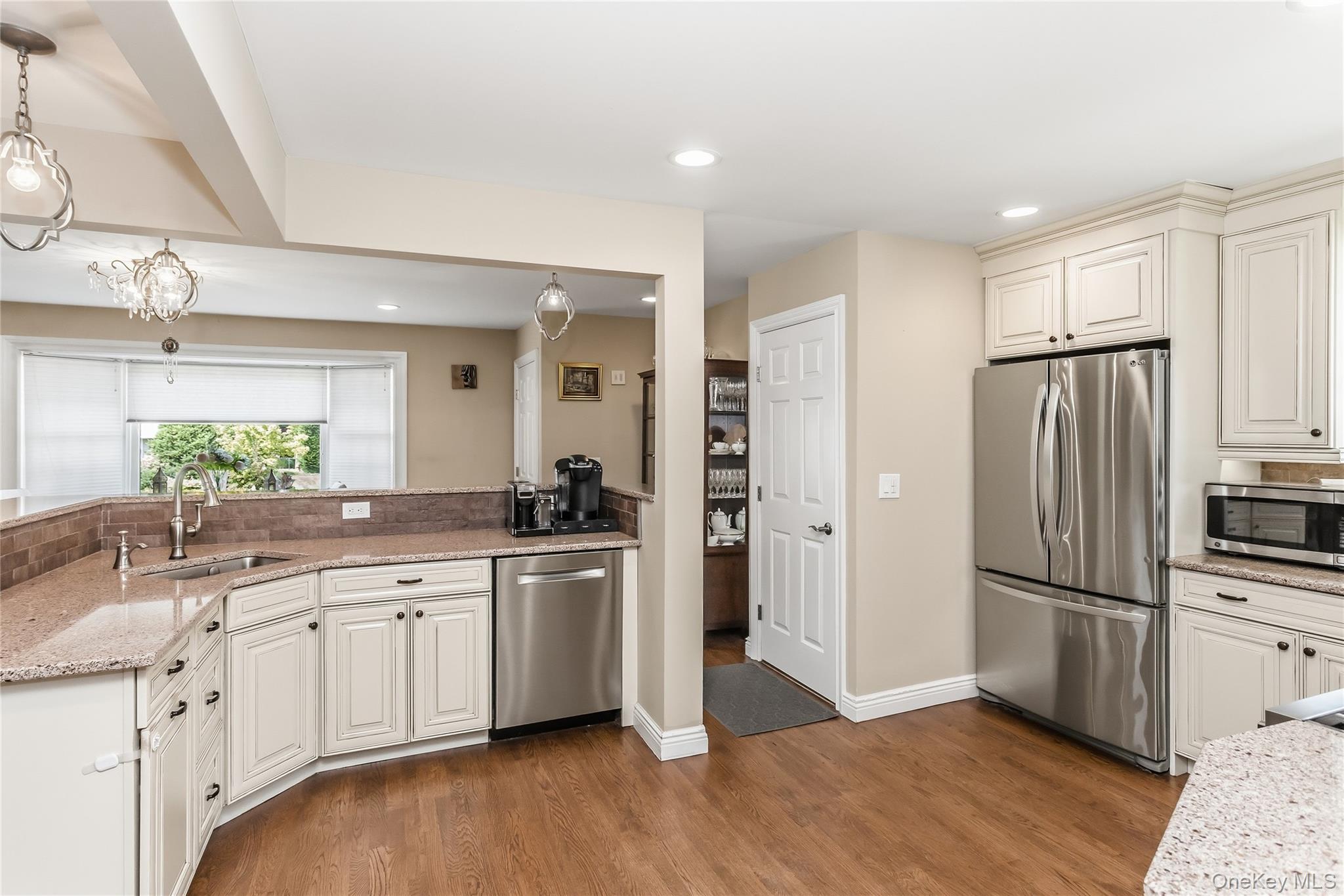 1761 Harold Avenue Property Photo 12