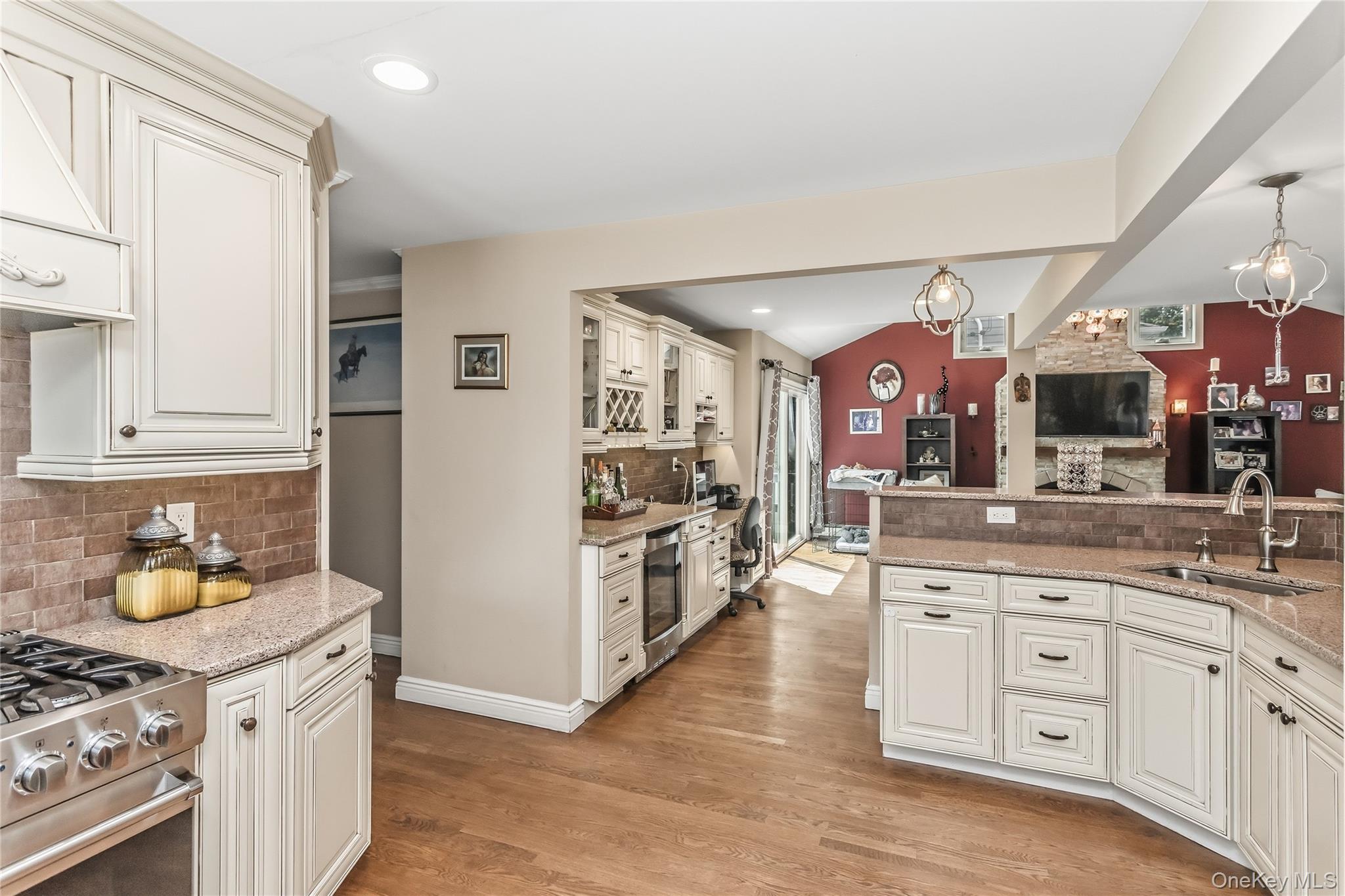 1761 Harold Avenue Property Photo 14