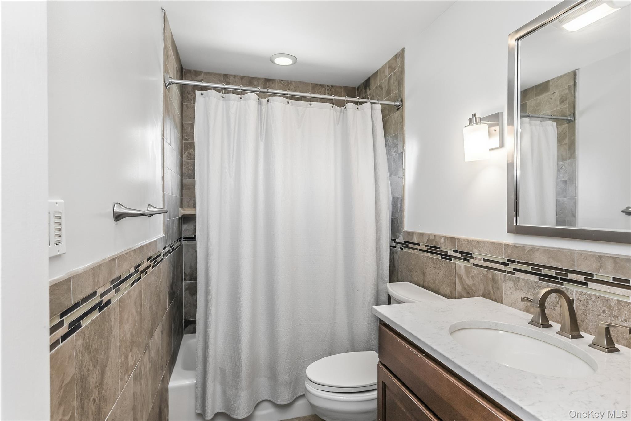 1761 Harold Avenue Property Photo 37