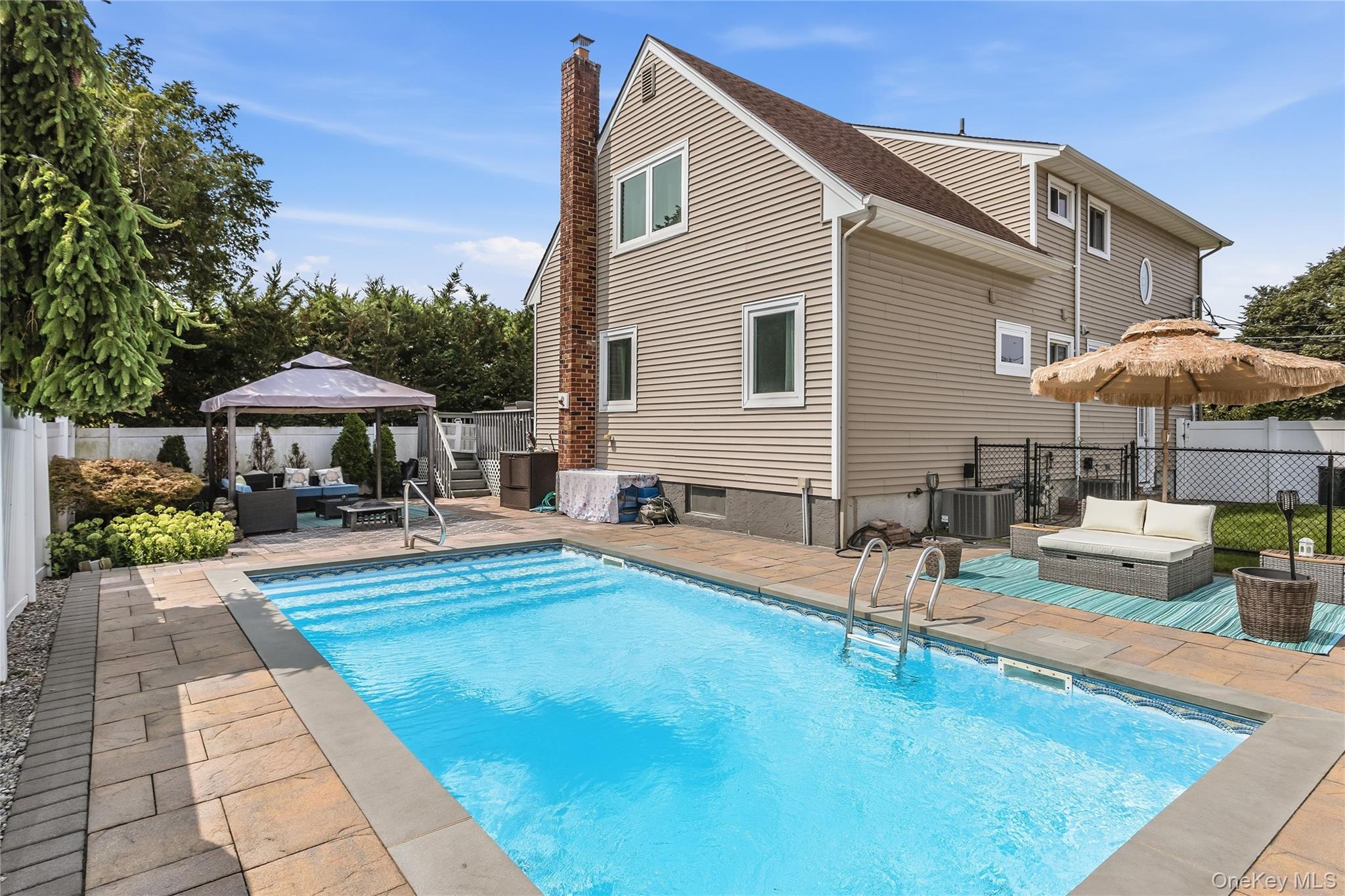 1761 Harold Avenue Property Photo 43