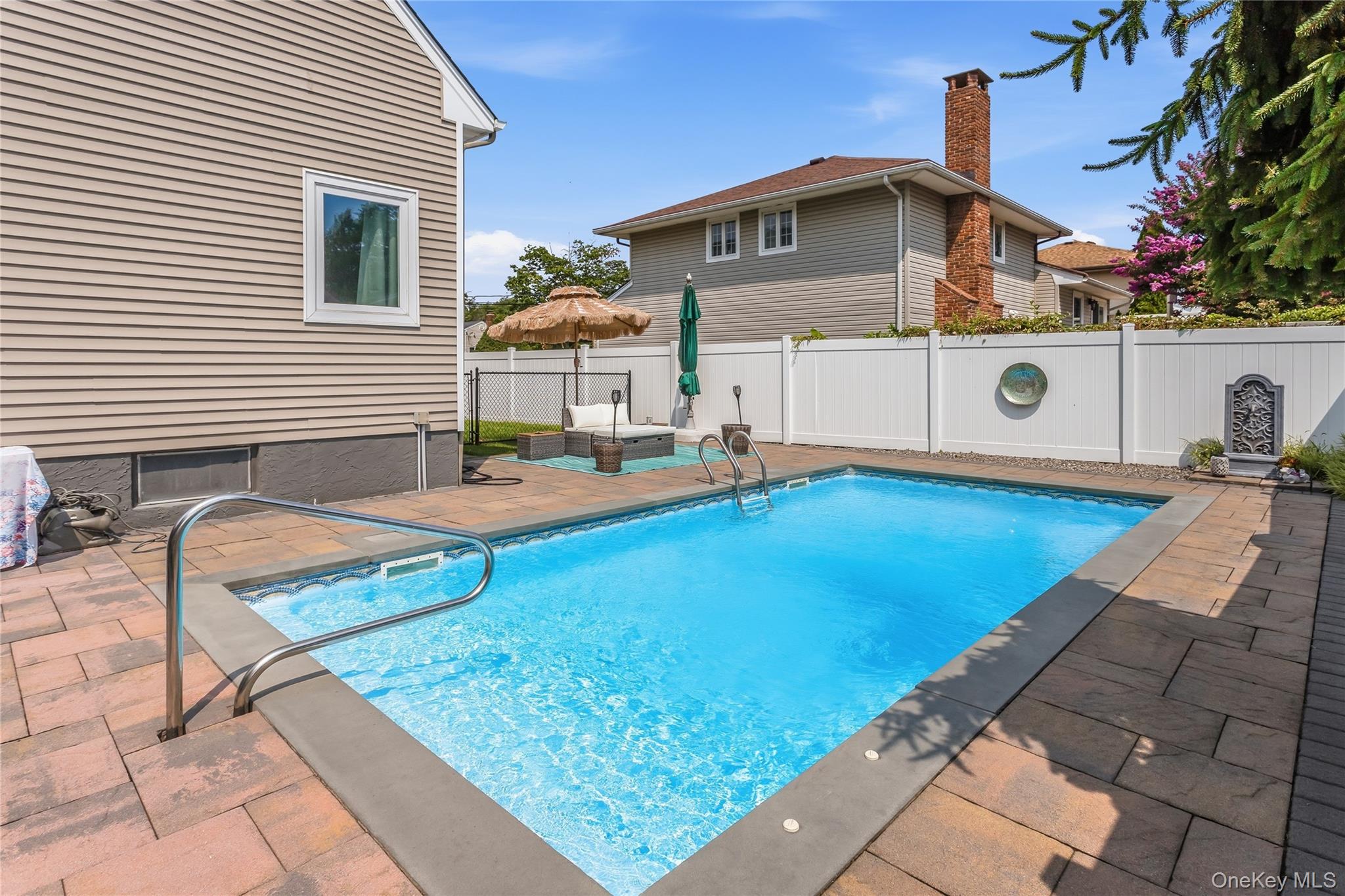 1761 Harold Avenue Property Photo 44