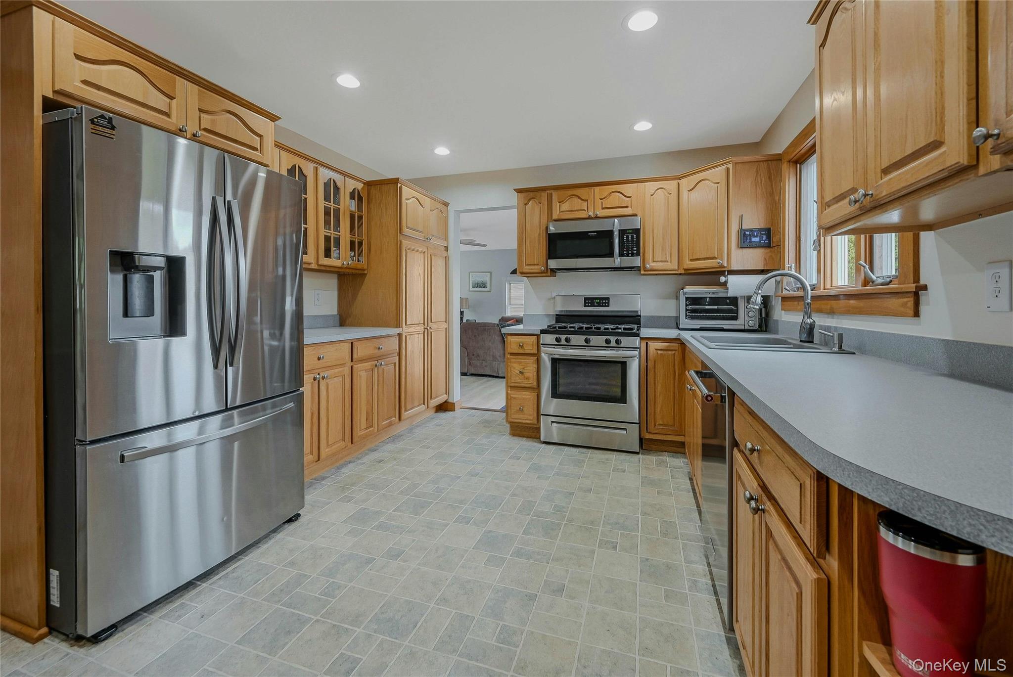130 Tasker Lane Property Photo 7