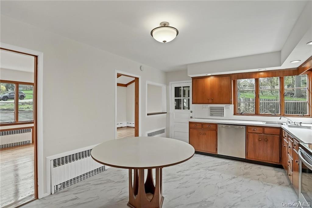 17 Brookside Avenue Property Photo 7