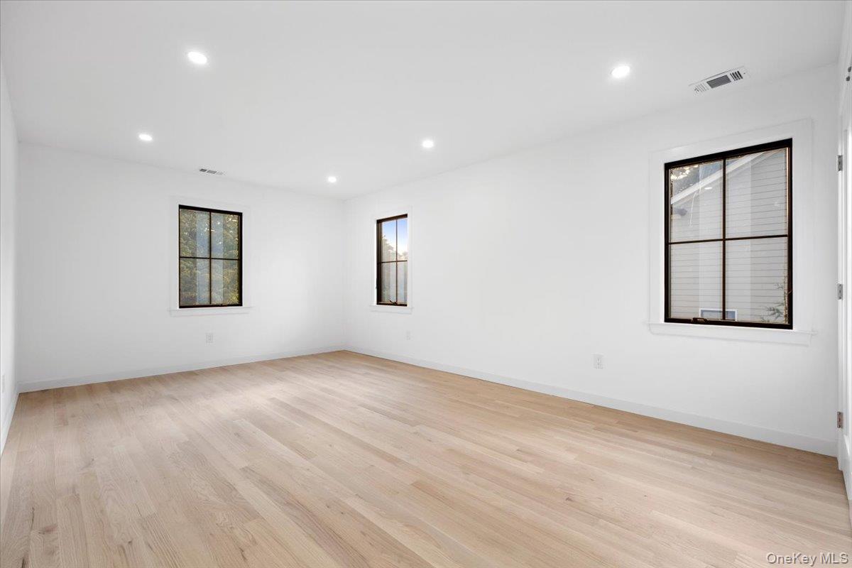 5 Bevan Place Property Photo 11