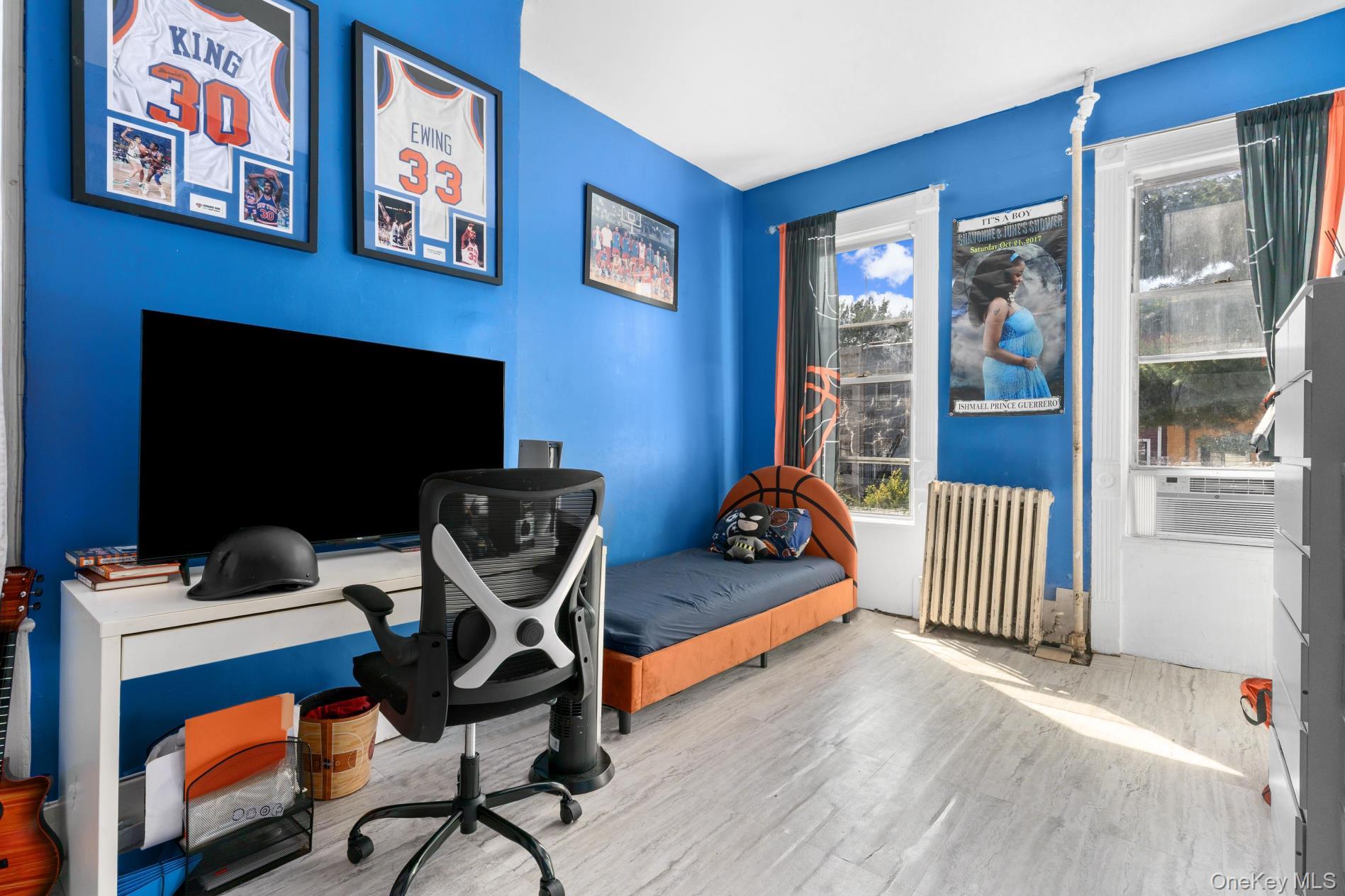 1207 Hancock Street Property Photo 9