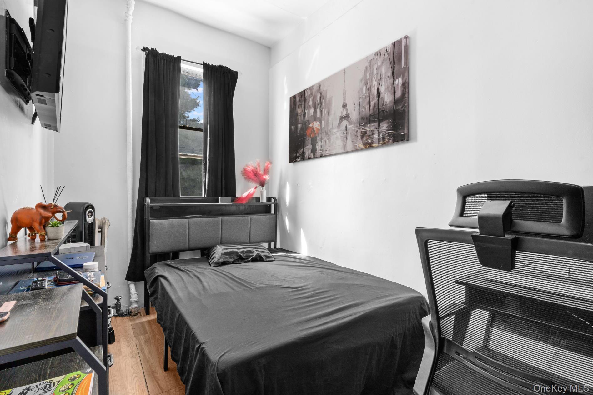 1207 Hancock Street Property Photo 10