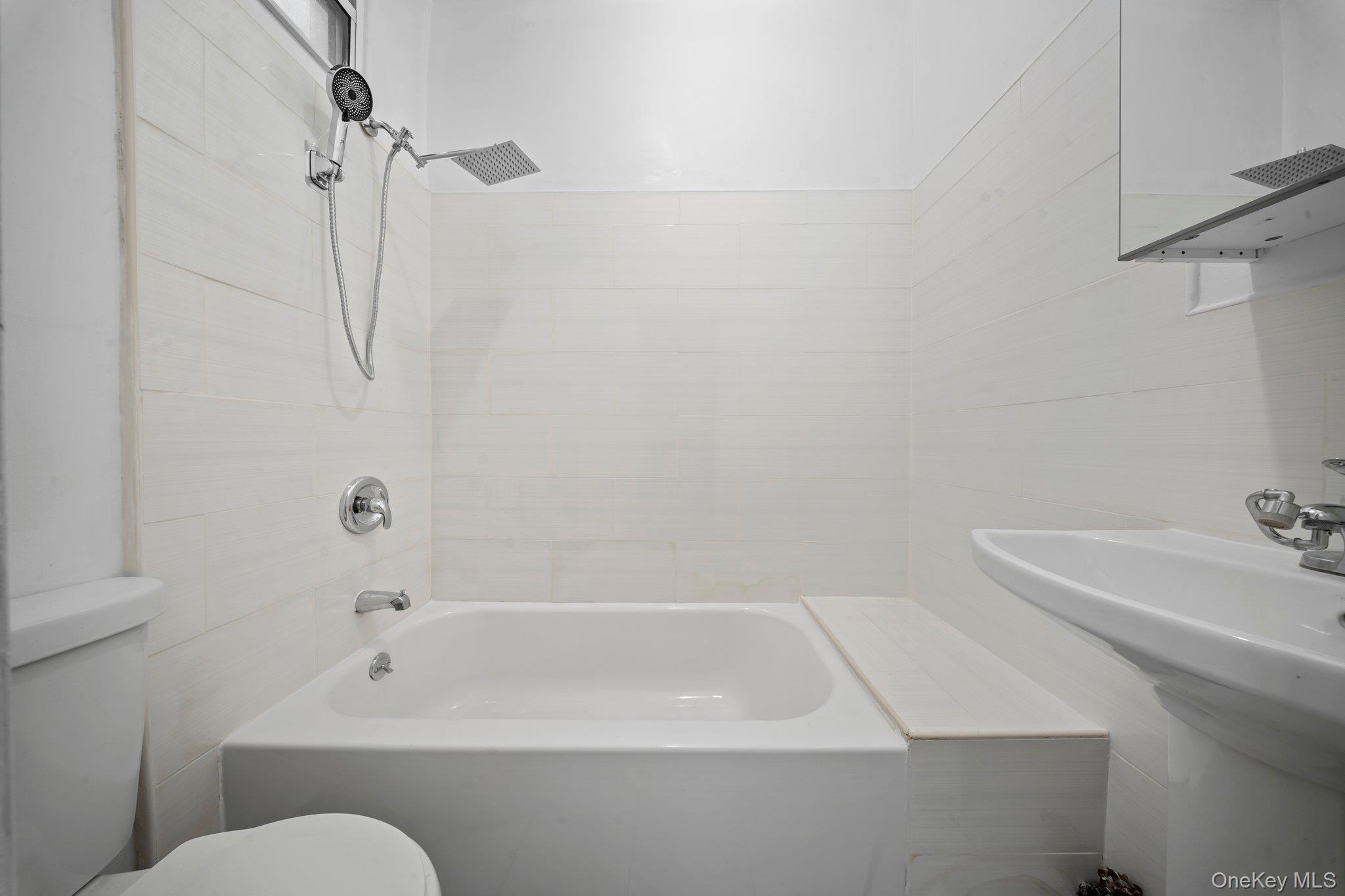 1207 Hancock Street Property Photo 23