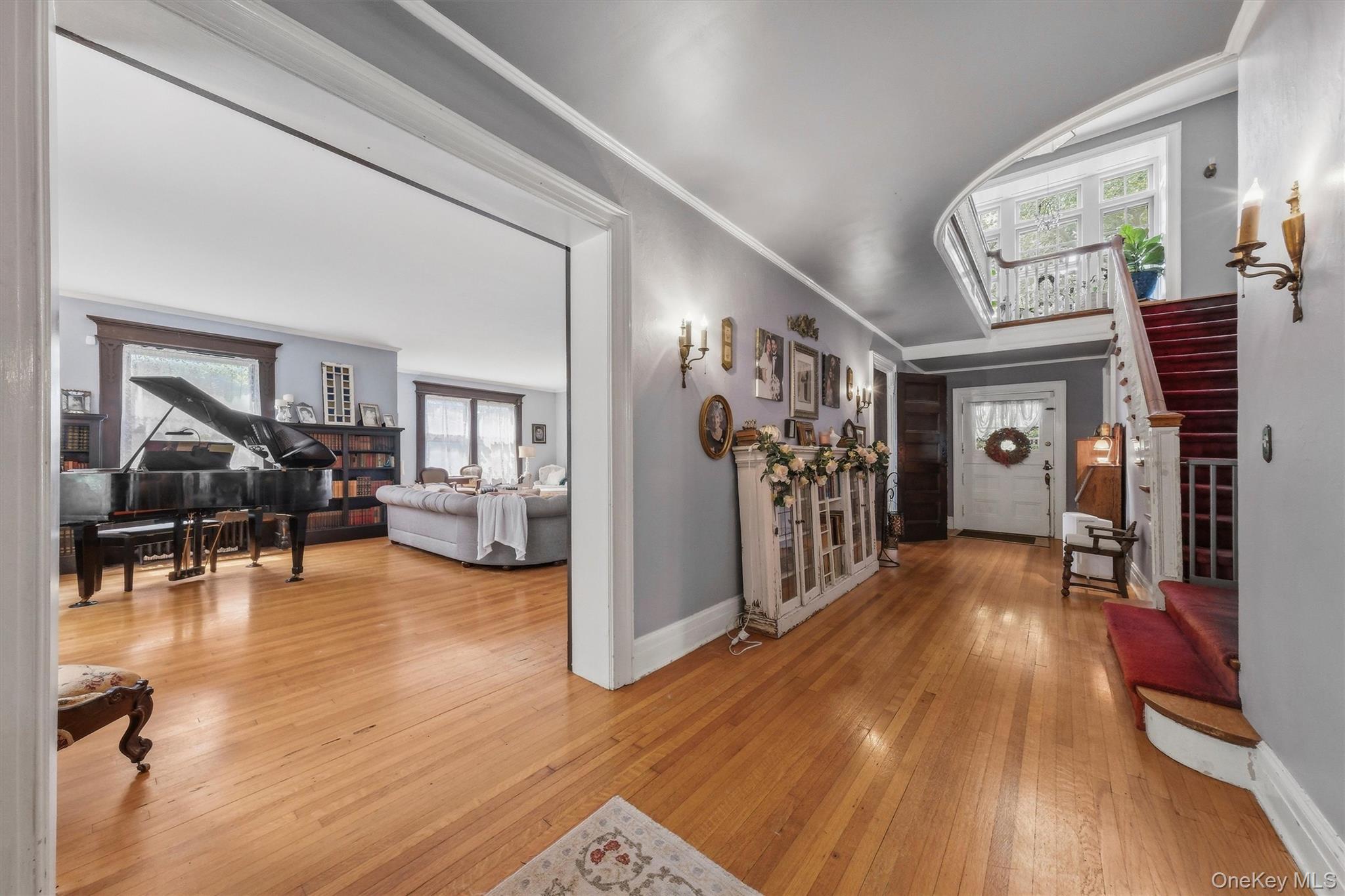 83 Hooker Avenue Property Photo 6