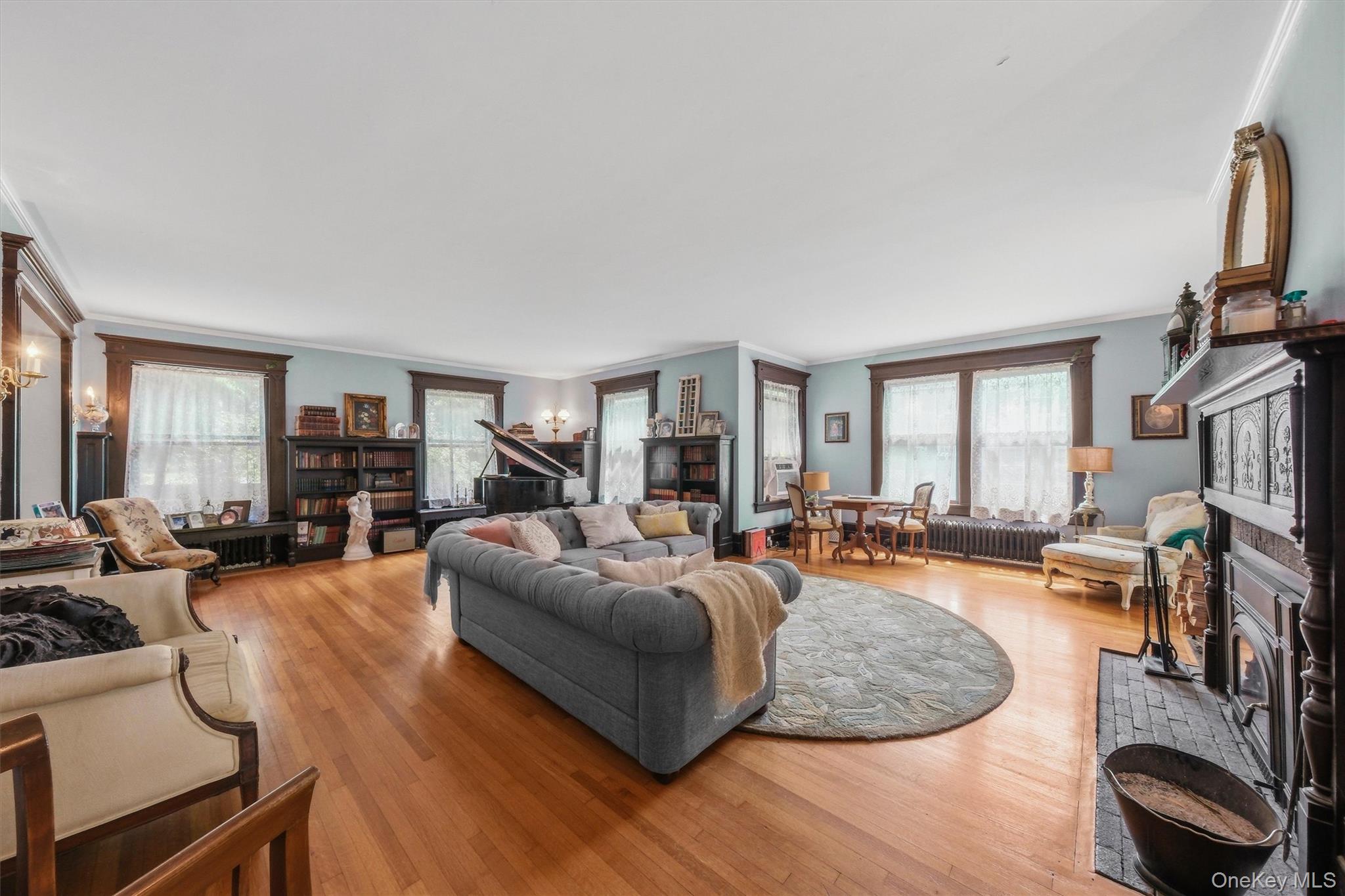 83 Hooker Avenue Property Photo 8