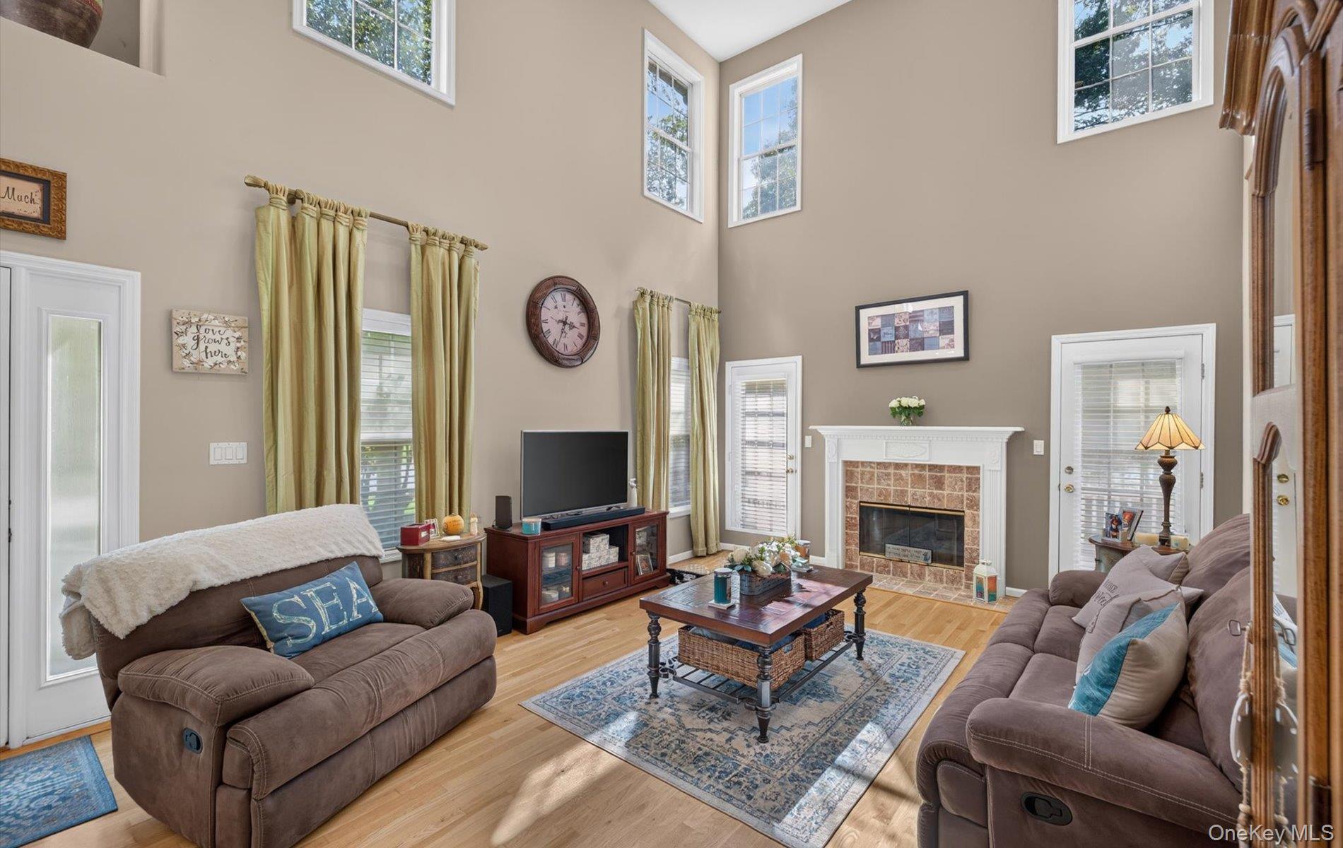 45 Tiffany Way Property Photo 3
