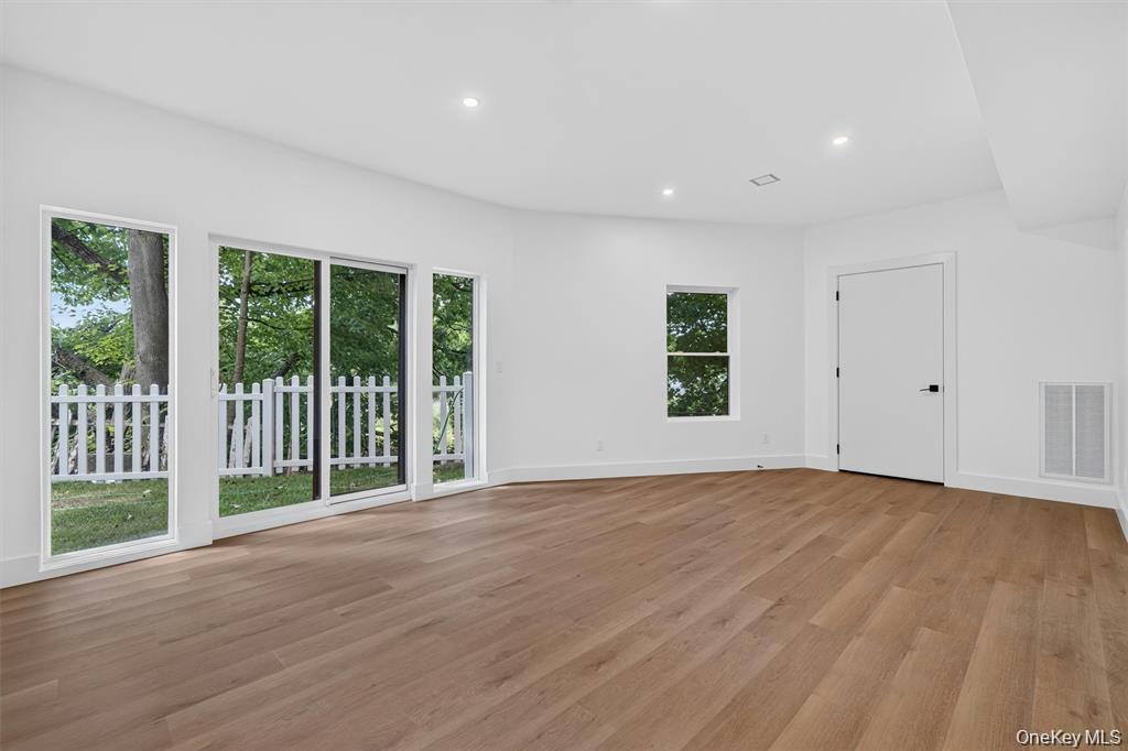 117 Orchard Street Property Photo 35