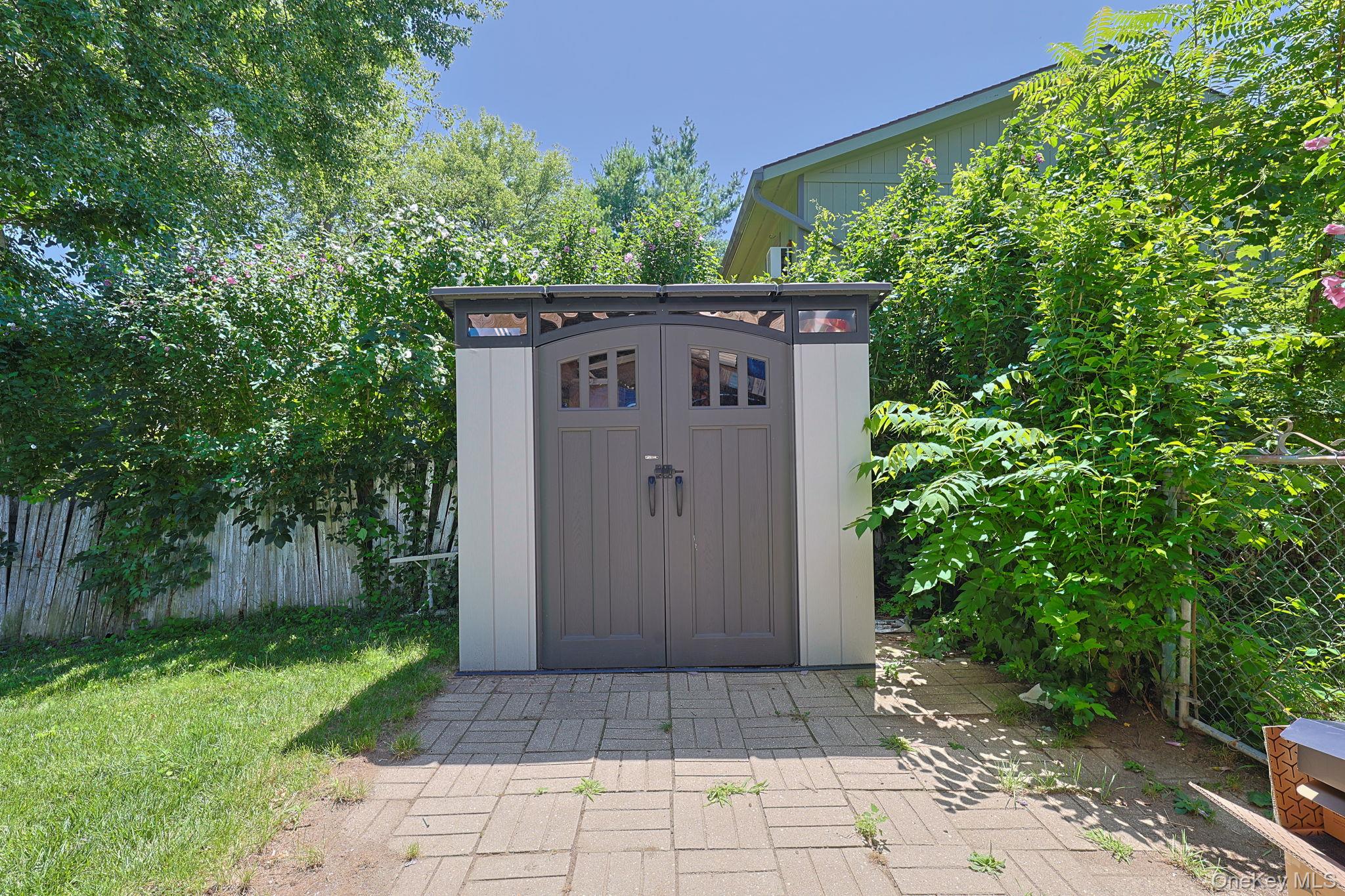 36 Lakewood Road Property Photo 25