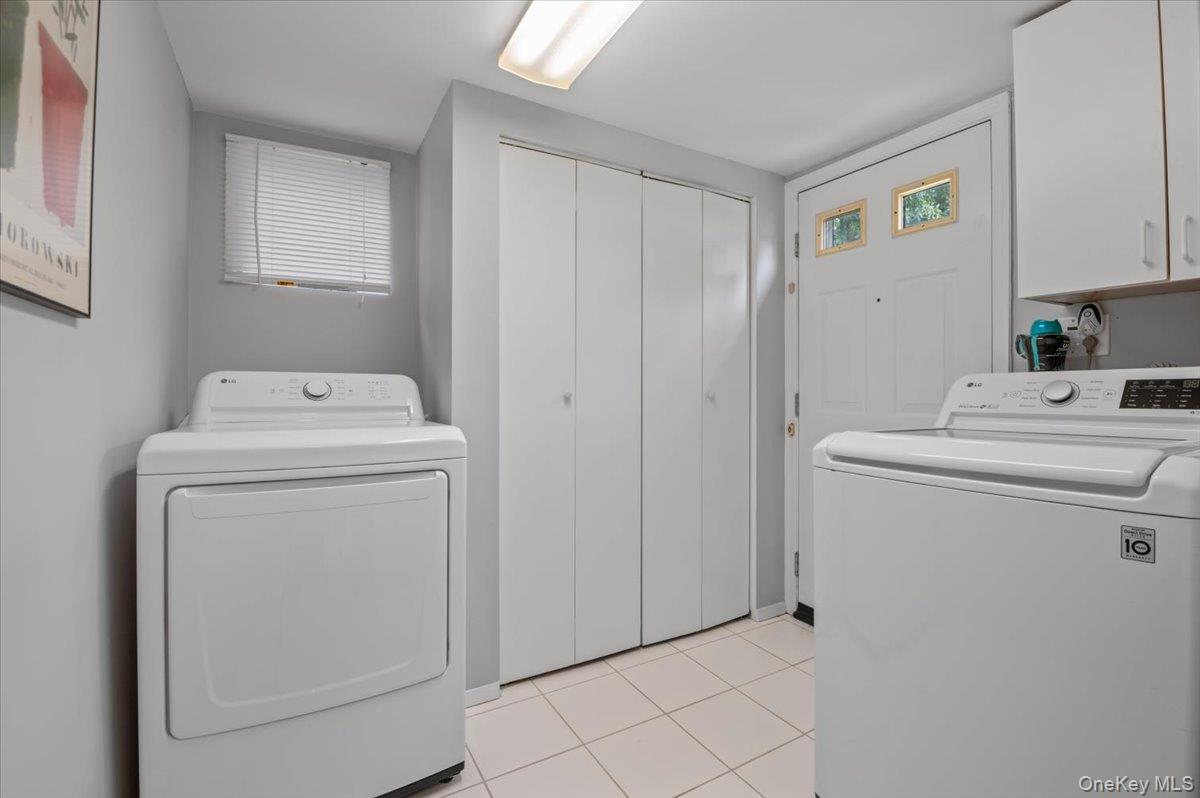 38 Briarwood Lane Property Photo 21