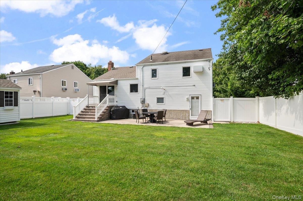 38 Briarwood Lane Property Photo 25