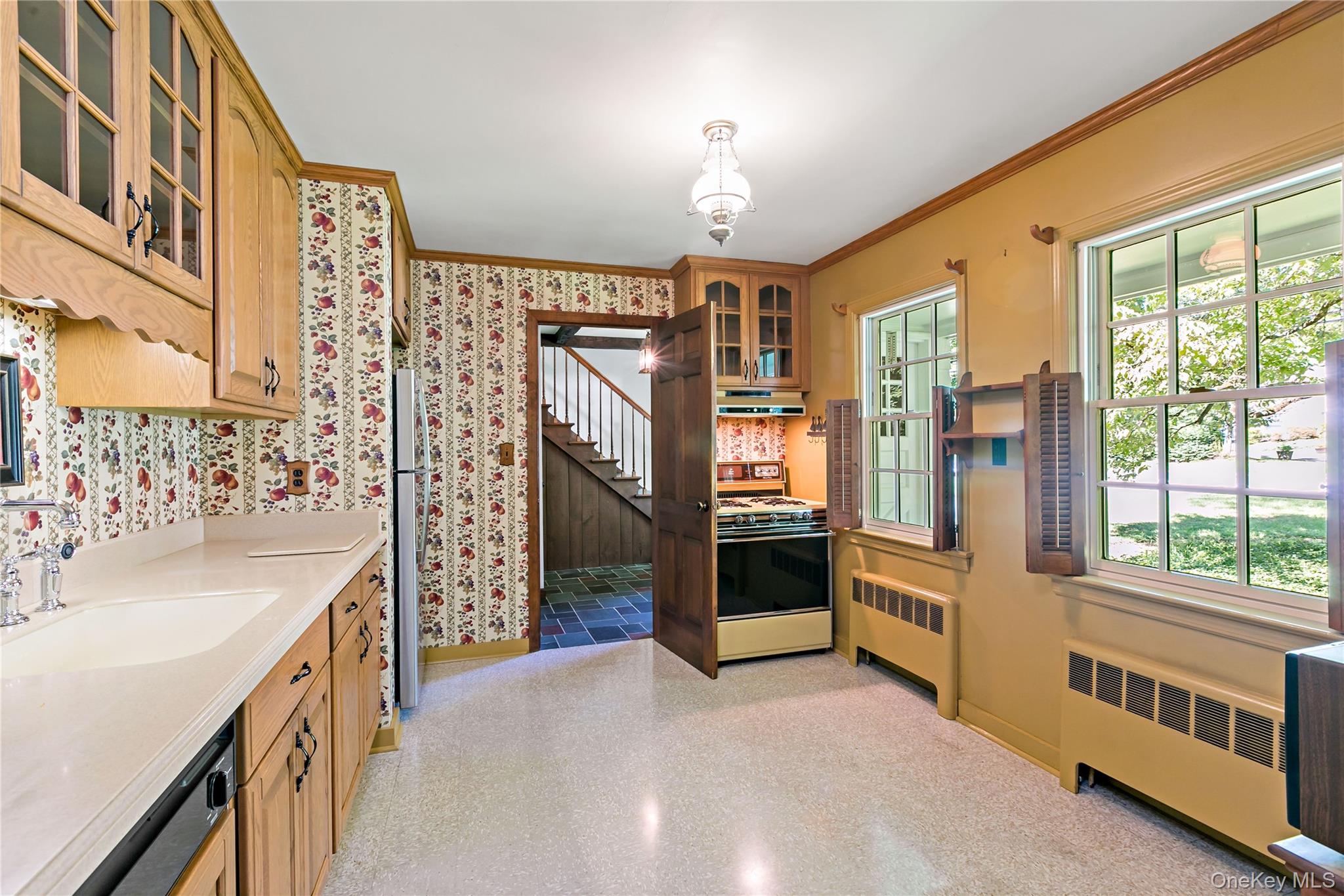 440 Saw Mill River Road Property Photo 12