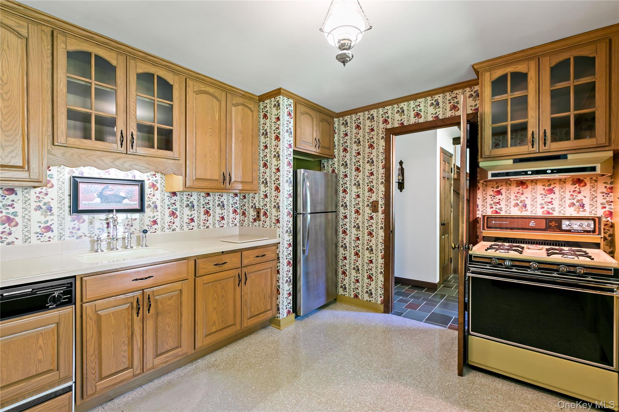 440 Saw Mill River Road Property Photo 13