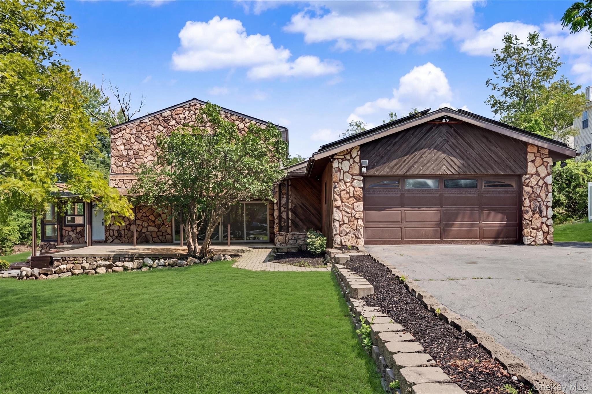 1 Placid Lane Property Photo 1