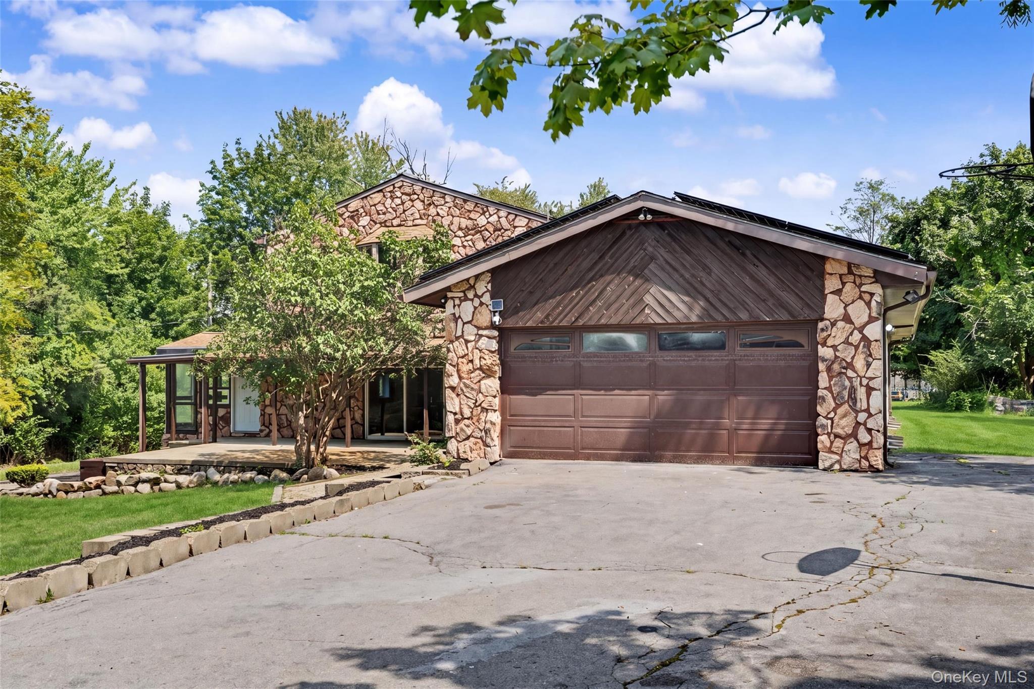 1 Placid Lane Property Photo 2