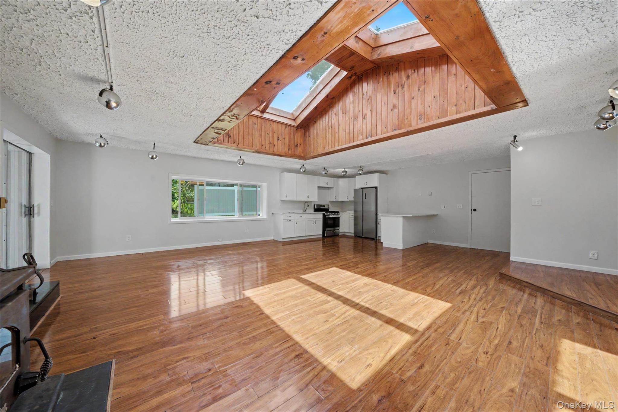 1 Placid Lane Property Photo 10