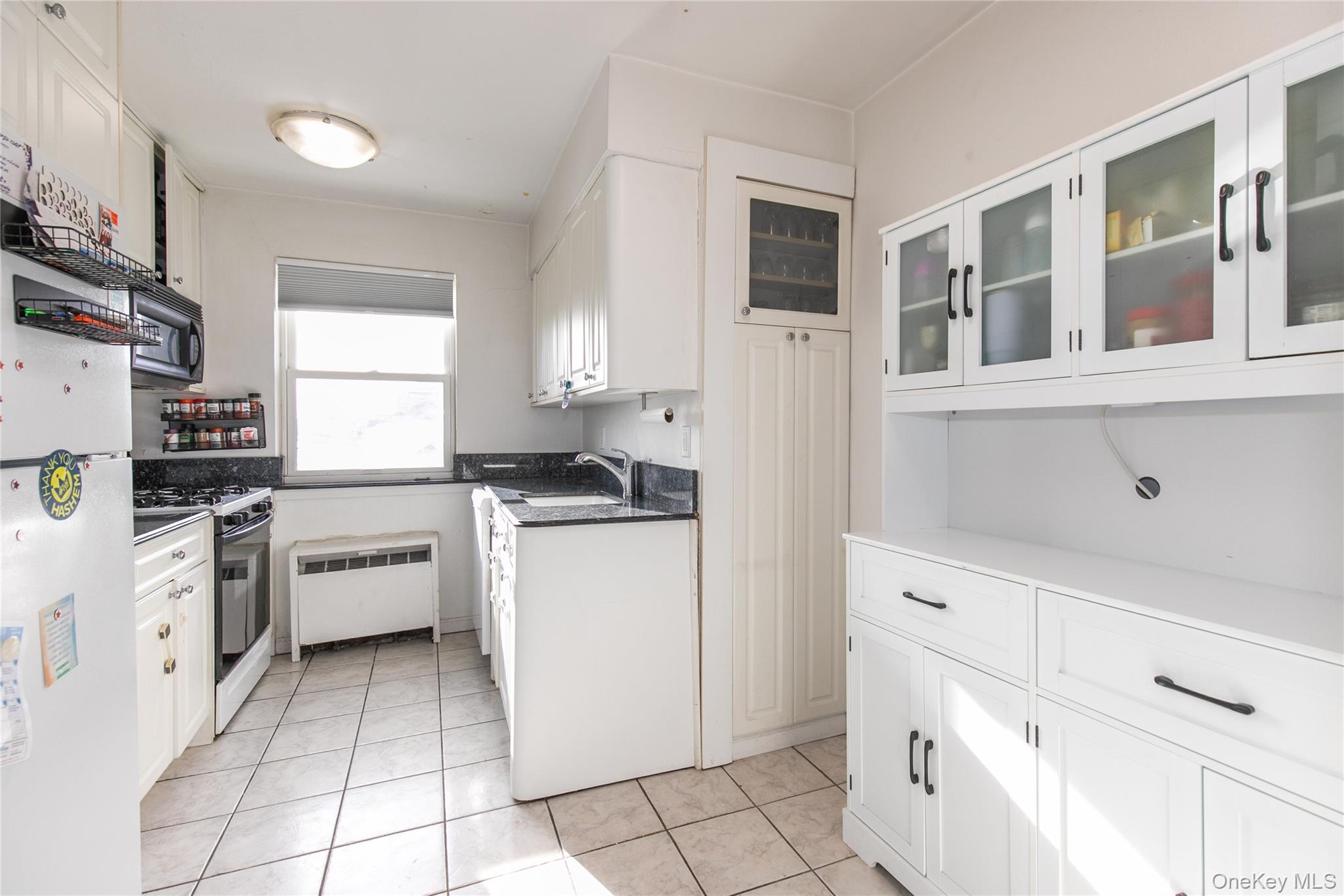 15 Beach Road 3-a Property Photo 7
