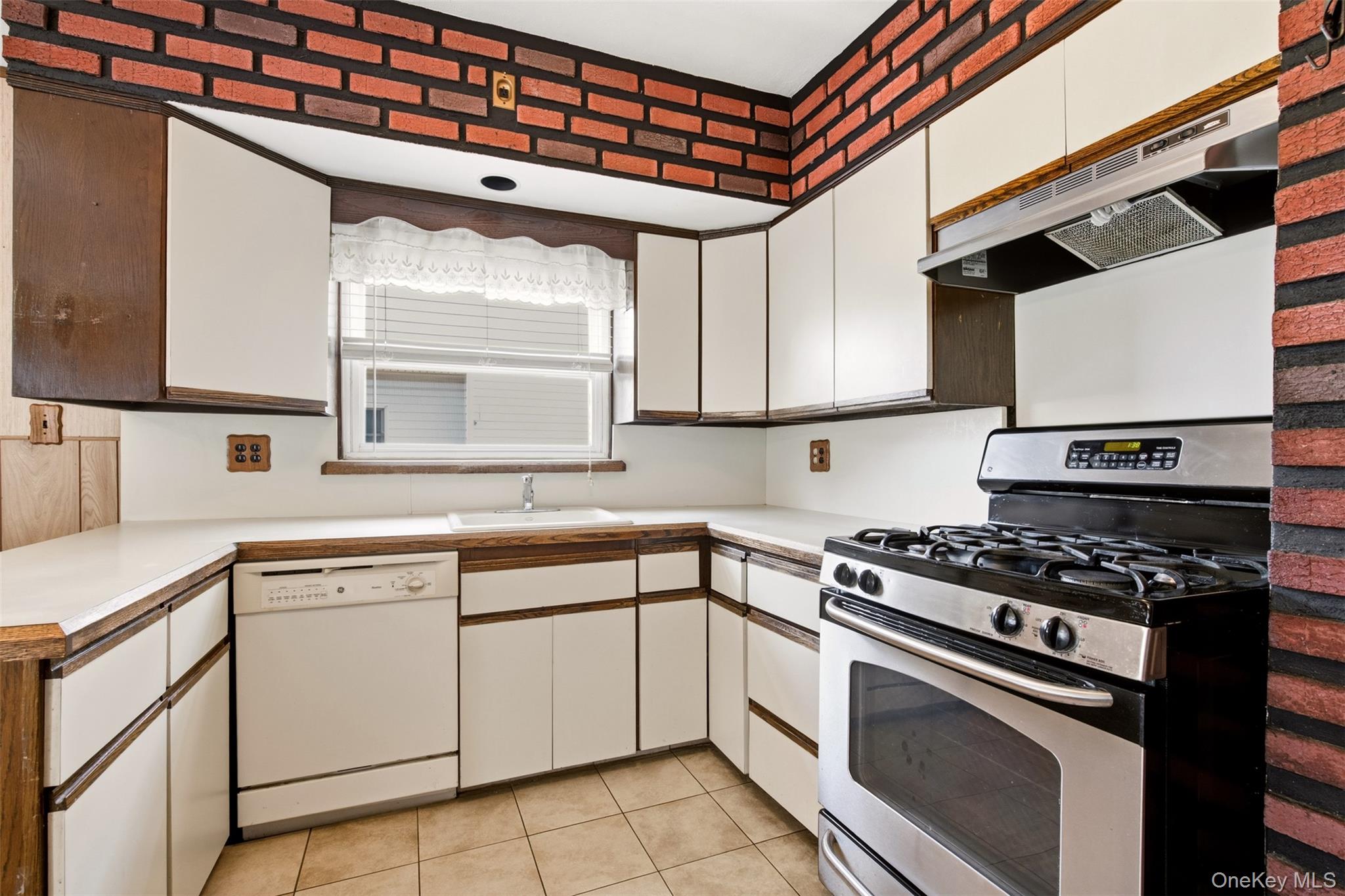 1315 Scimitar Avenue Property Photo 13