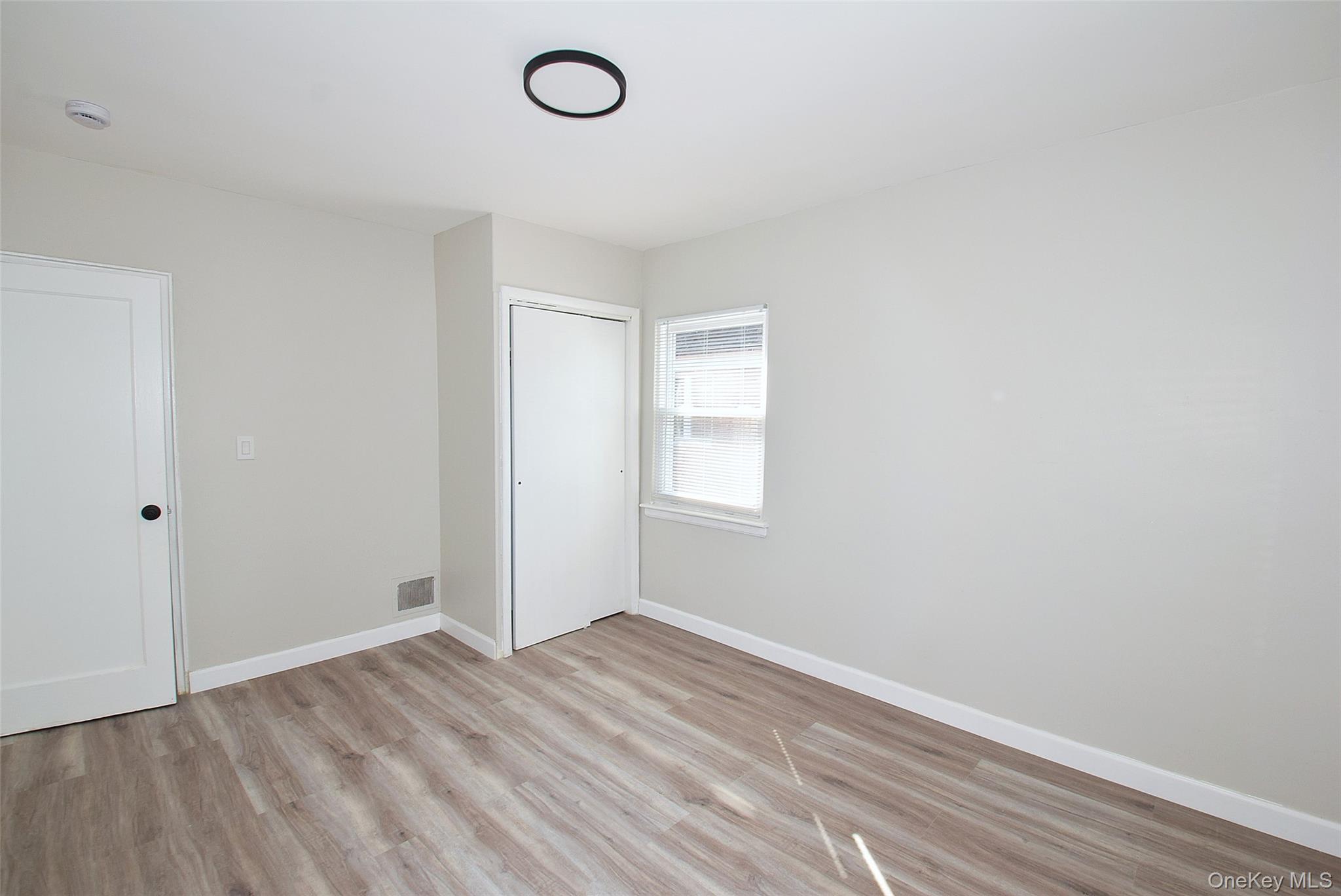 7336 197th Street Property Photo 14