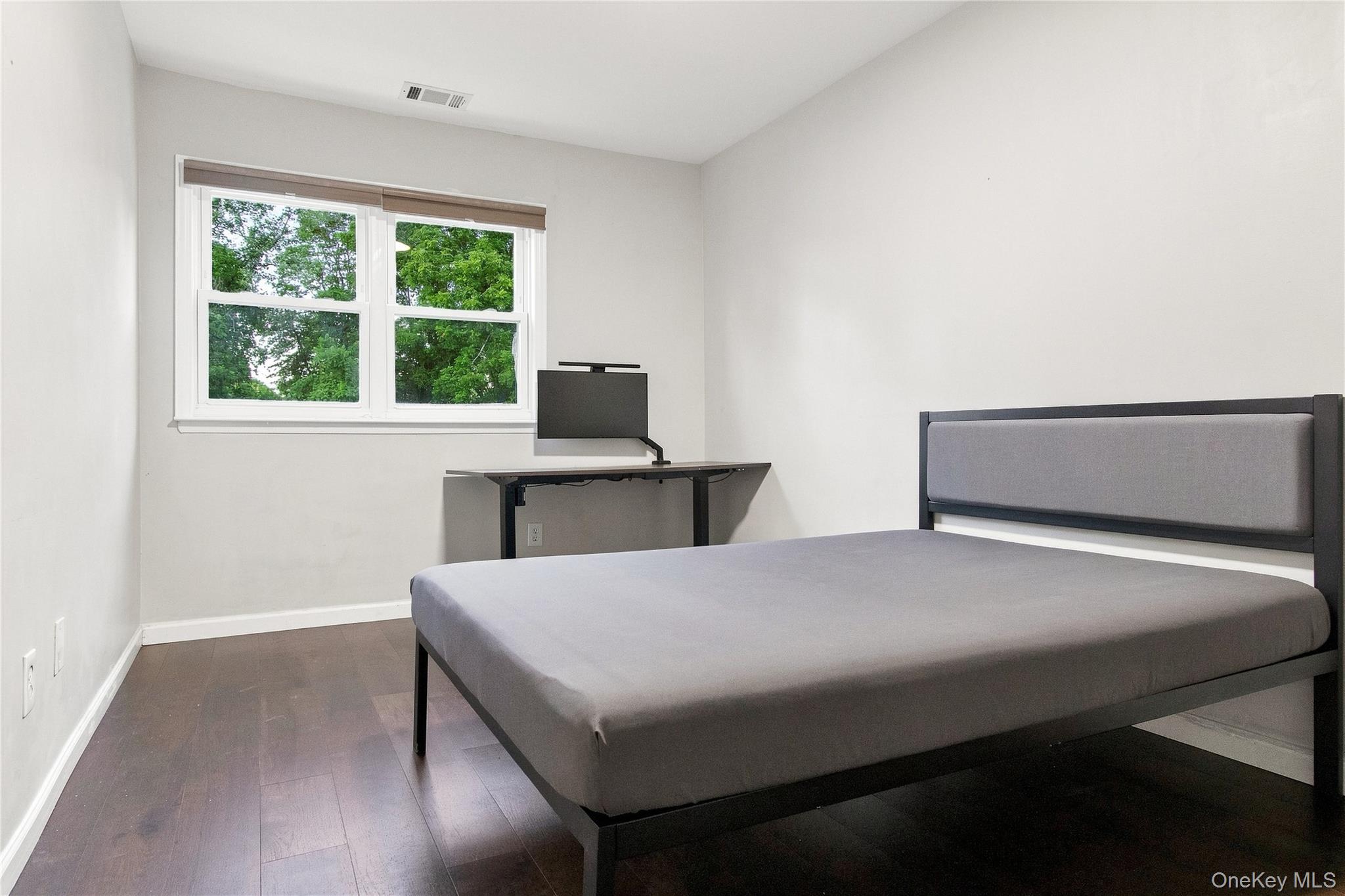 8 Manors Drive Property Photo 13