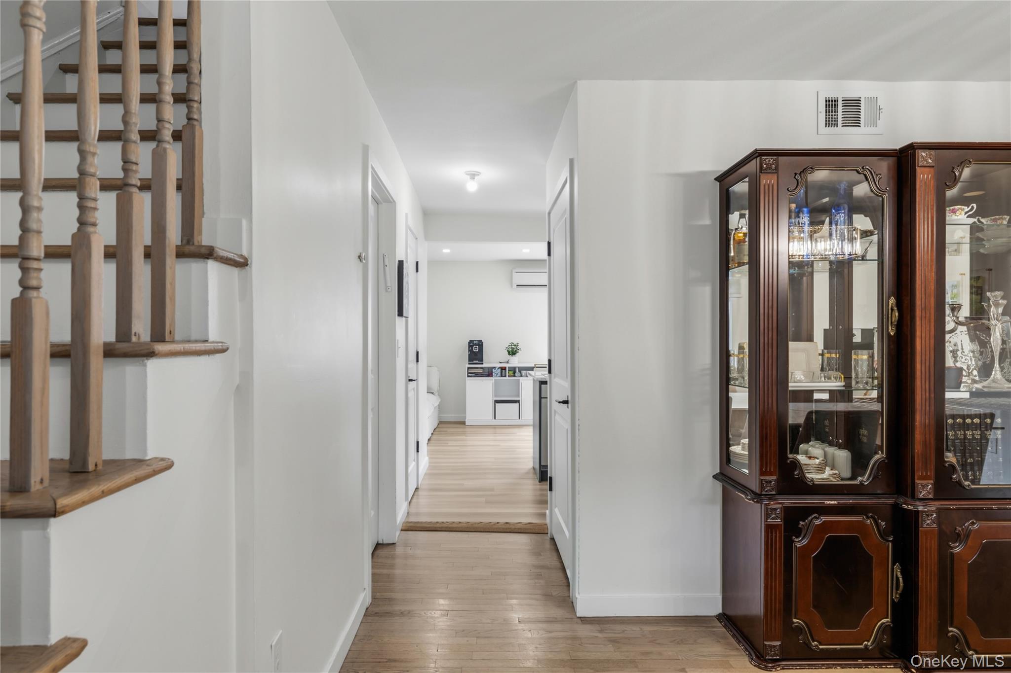 18 Alan Road Property Photo 10