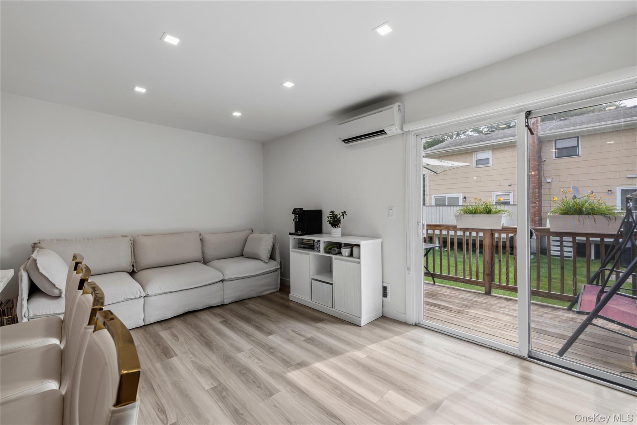 18 Alan Road Property Photo 19