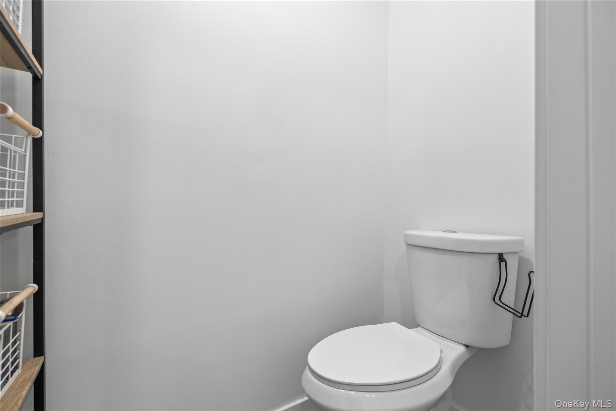 18 Alan Road Property Photo 23