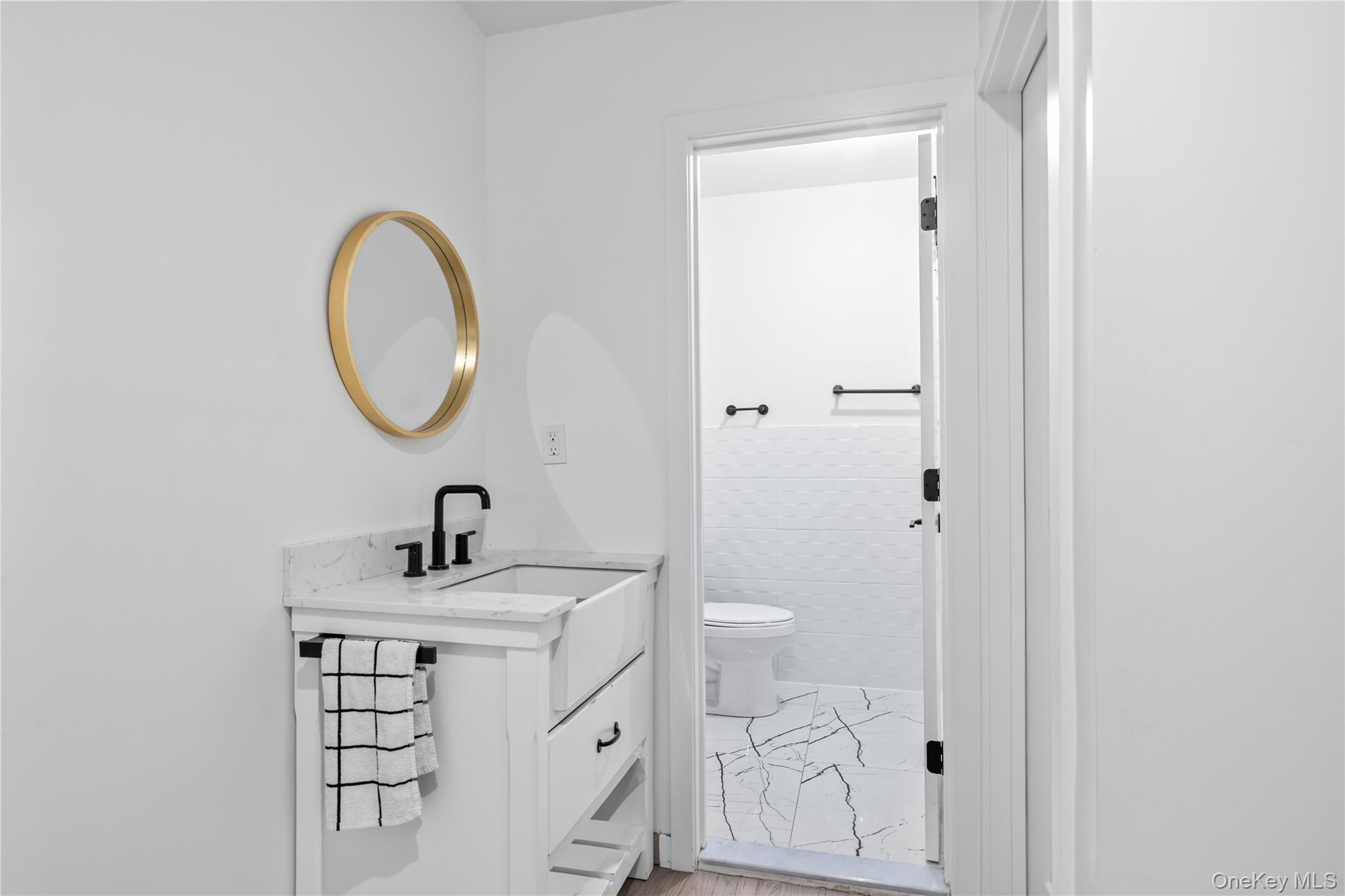 18 Alan Road Property Photo 32
