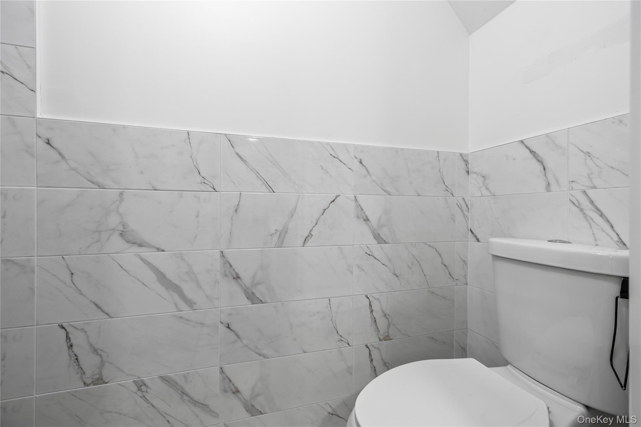 18 Alan Road Property Photo 40