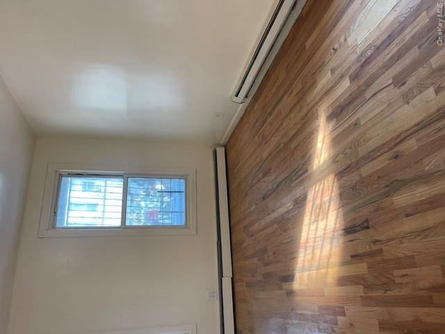 1897 Longfellow Avenue Property Photo 5