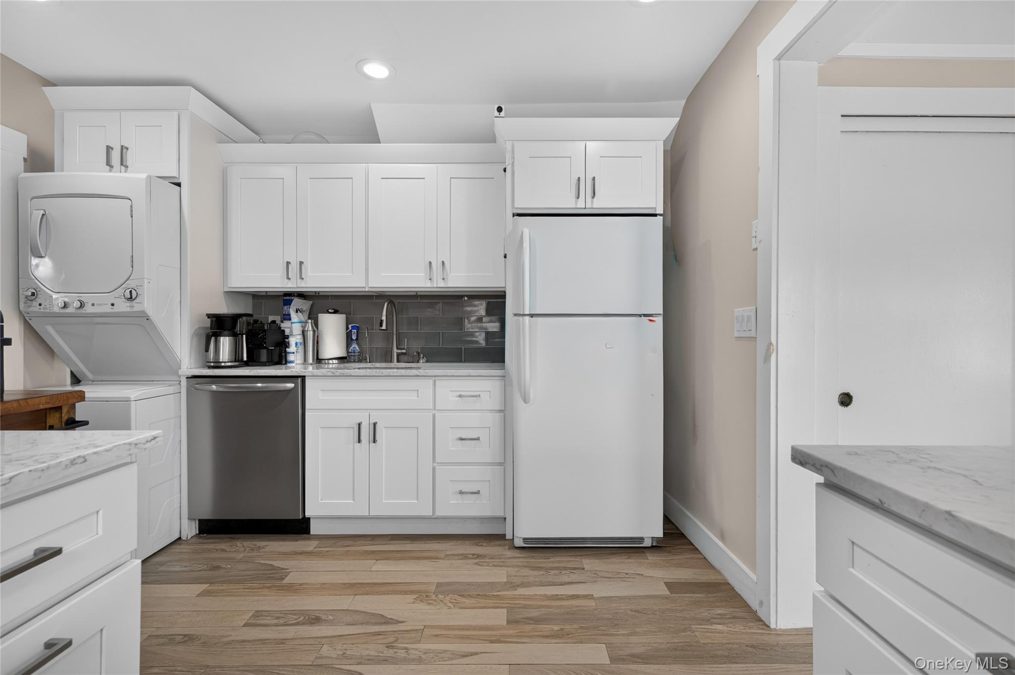 17 Shore Avenue Property Photo 6