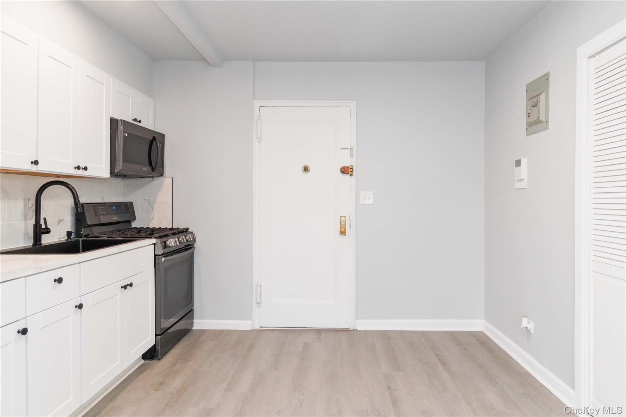 37-56 87th Street 5d Property Photo 6