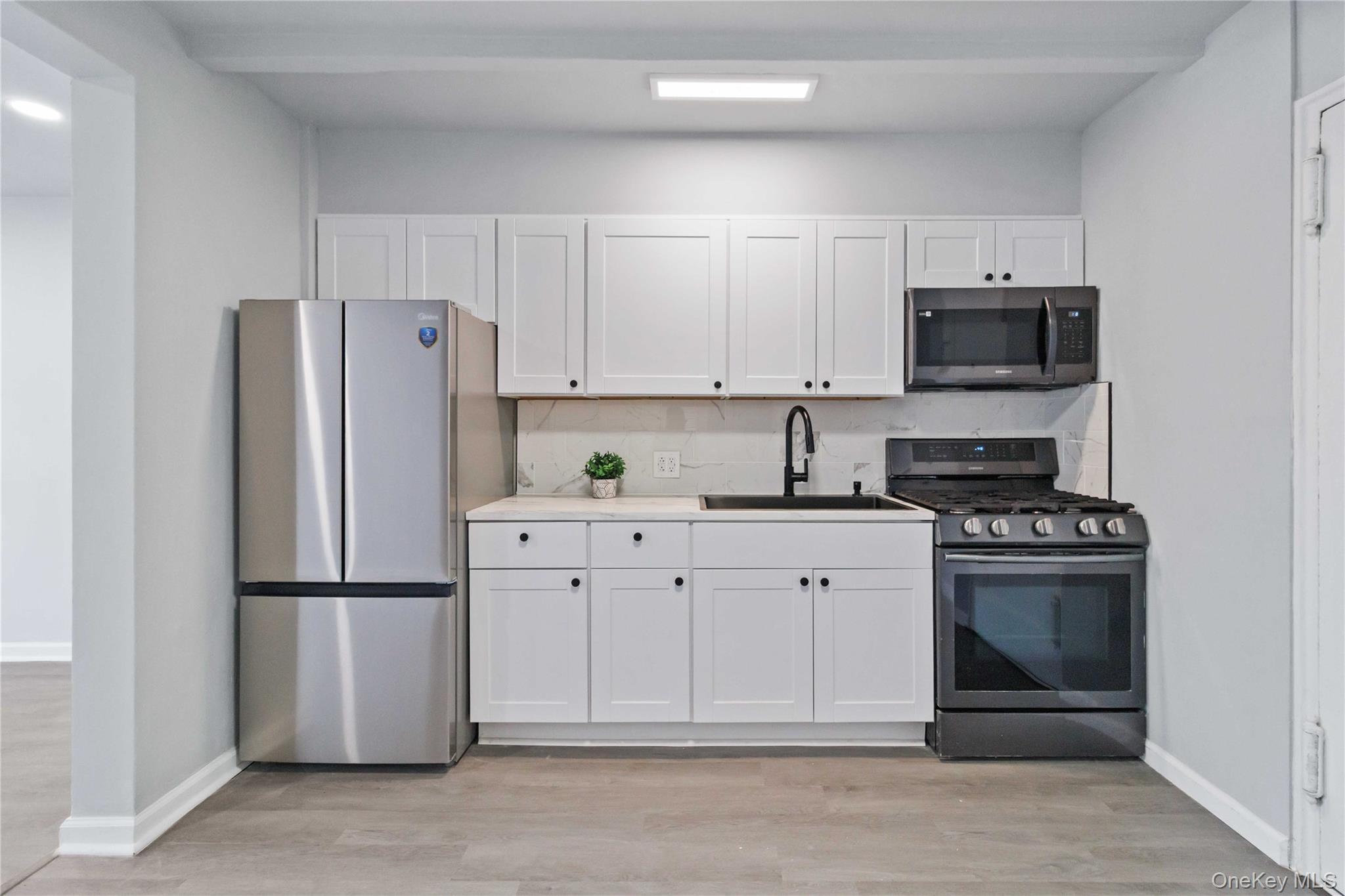 37-56 87th Street 5d Property Photo 11
