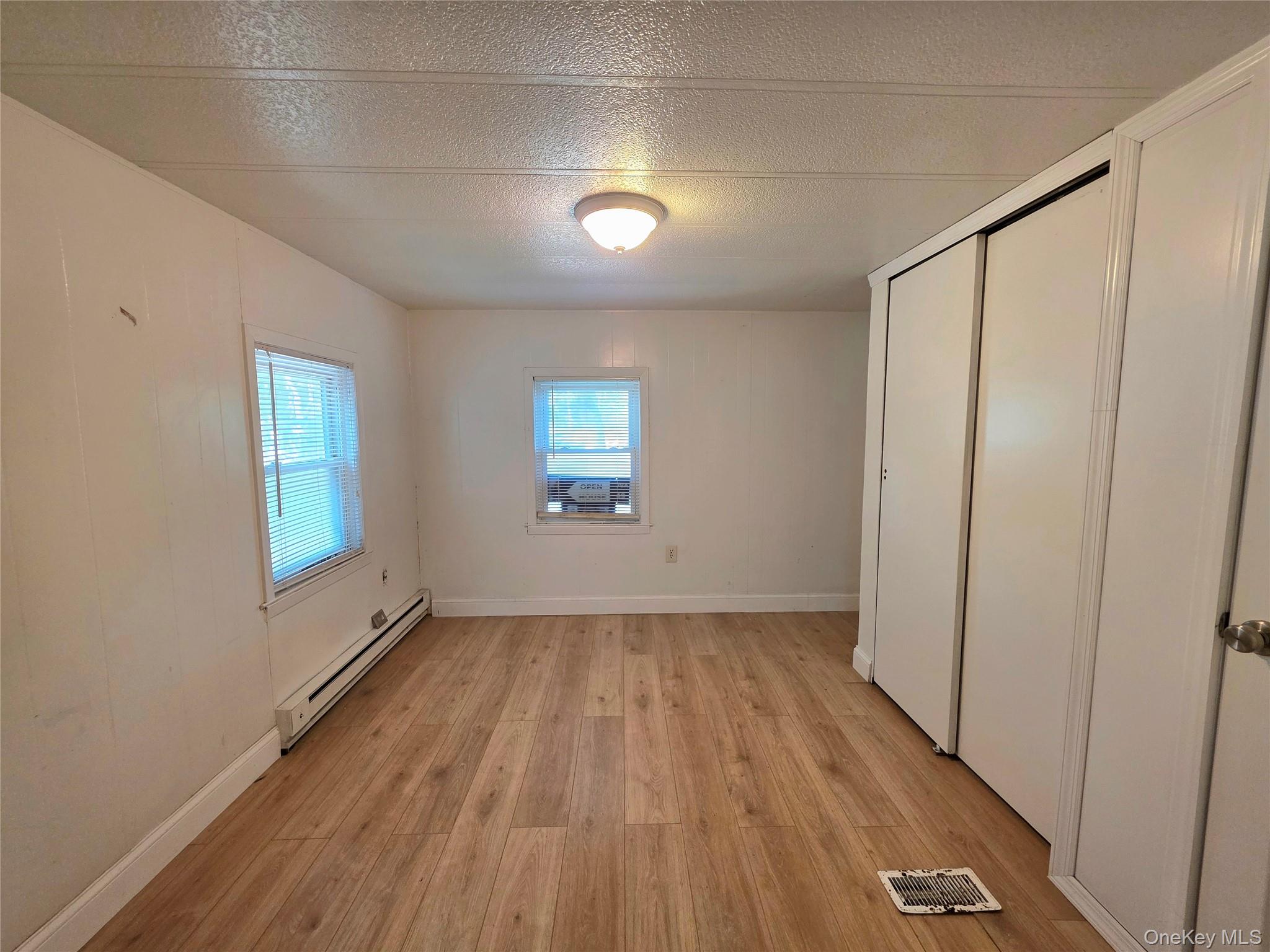 525 Riverleigh Avenue 111 Property Photo 6