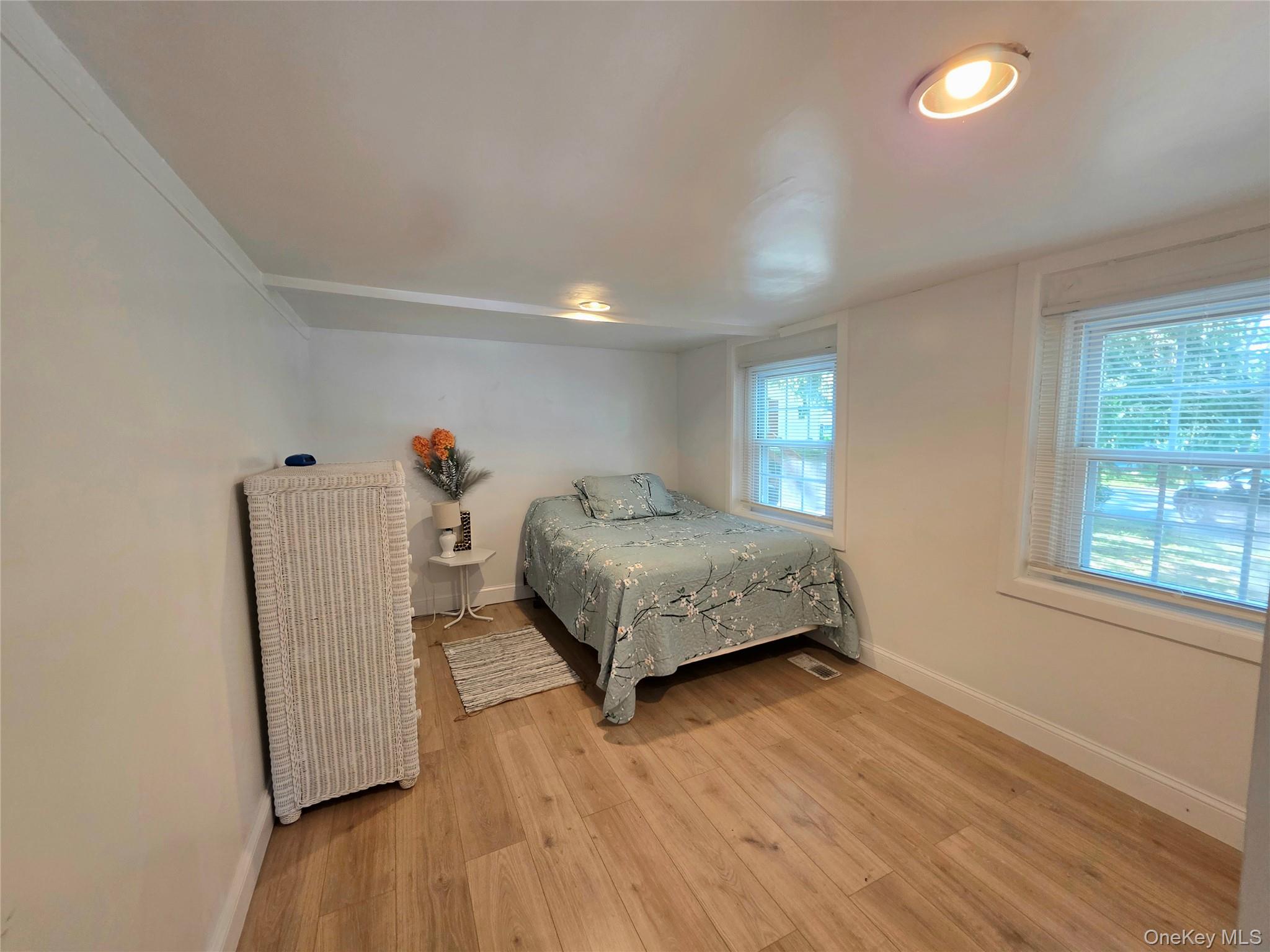 525 Riverleigh Avenue 111 Property Photo 10