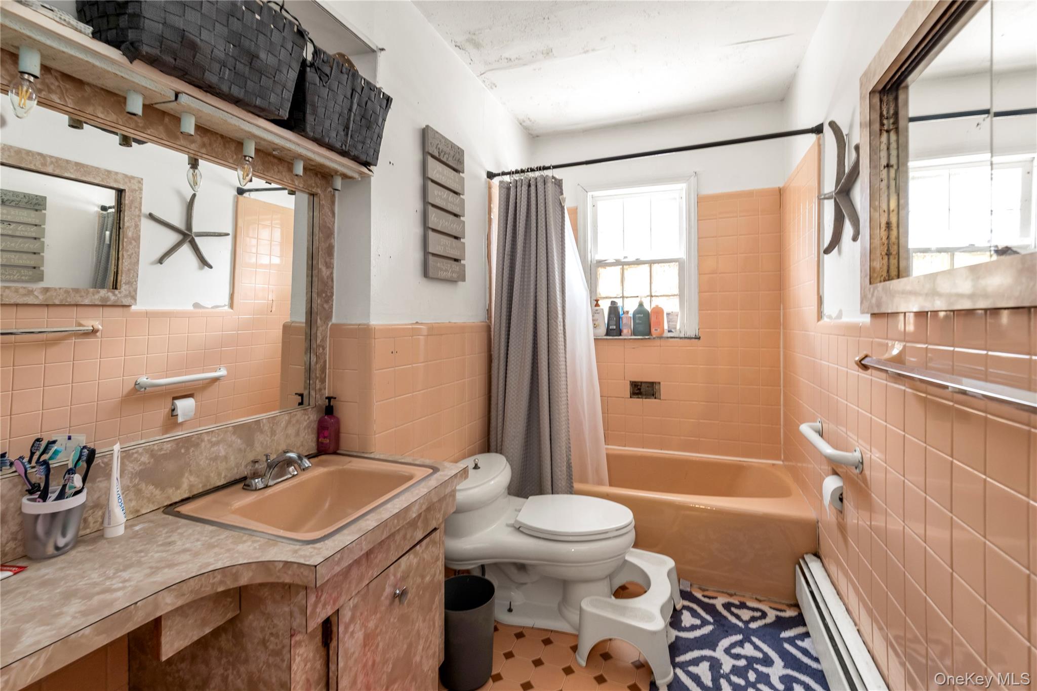 1345 Great Neck Road Property Photo 10
