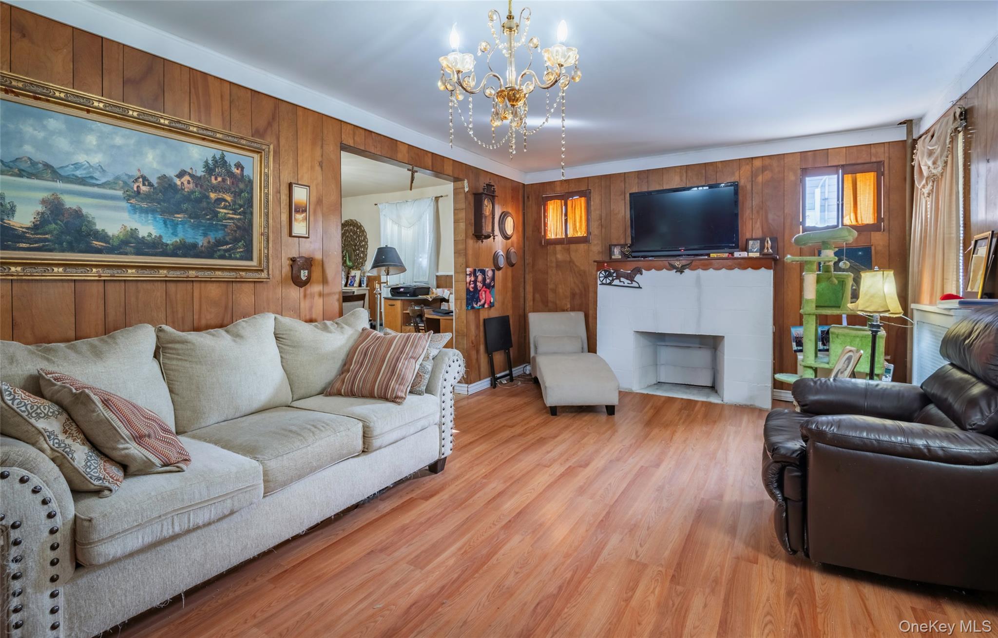 10515 220th Street Property Photo 5