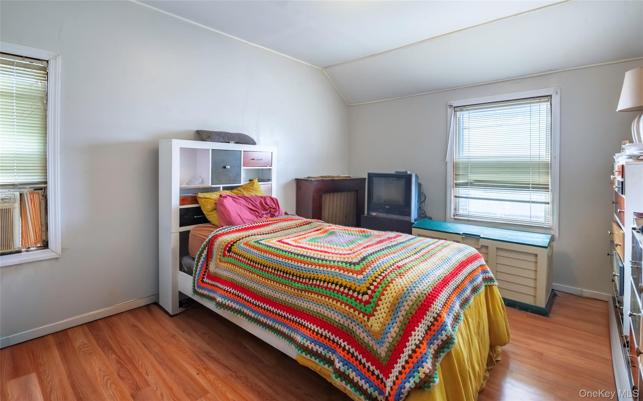 10515 220th Street Property Photo 9