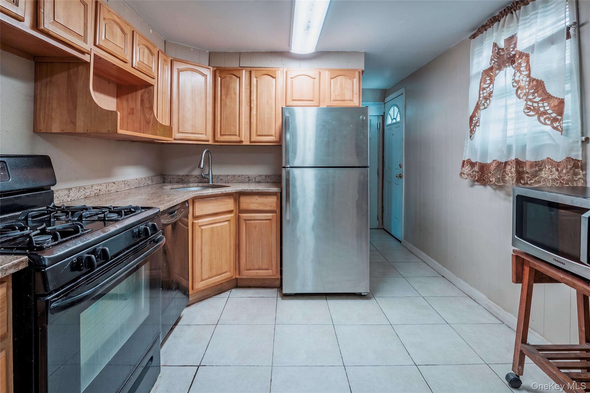 10515 220th Street Property Photo 11